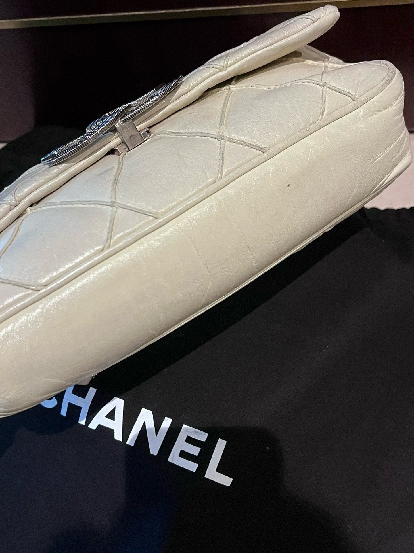 Chanel Pre-loved Bag Very good condition Size ONE SIZE - 9 Thumbnail