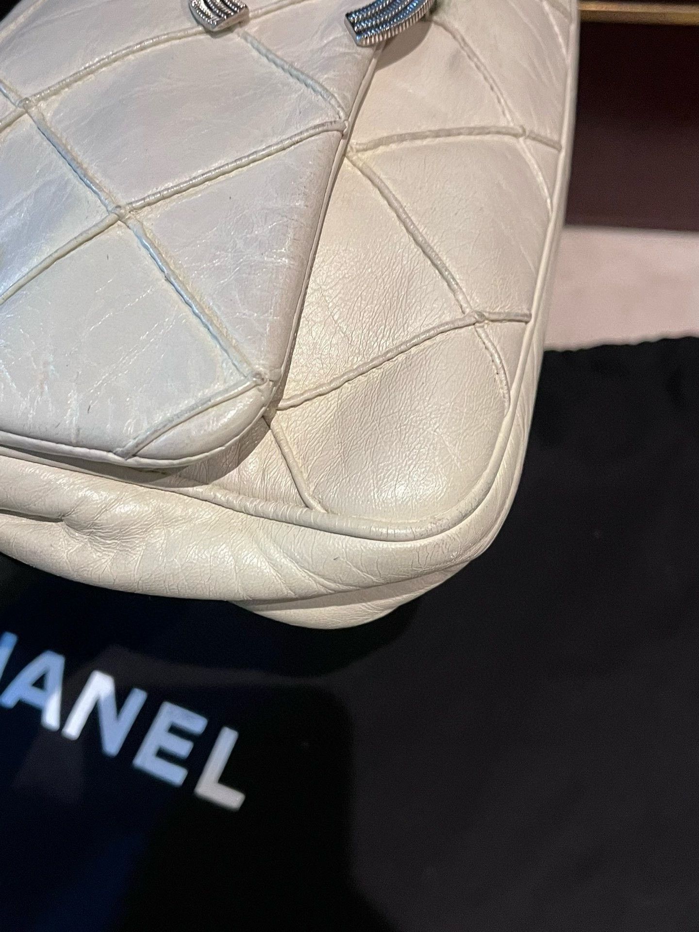 Chanel Pre-loved Bag Very good condition Size ONE SIZE - 8 Thumbnail