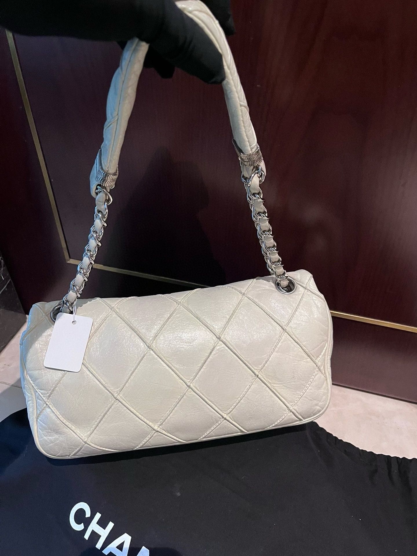Chanel Pre-loved Bag Very good condition Size ONE SIZE - 2 Thumbnail