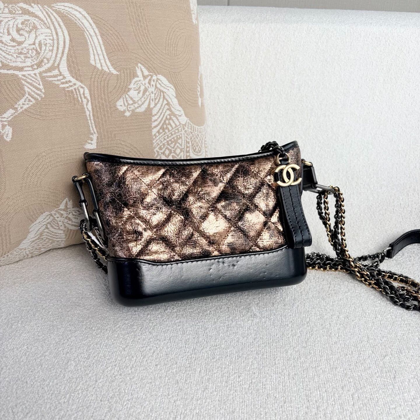 Chanel Pre-loved Bag Very good condition Size ONE SIZE - 6 Thumbnail