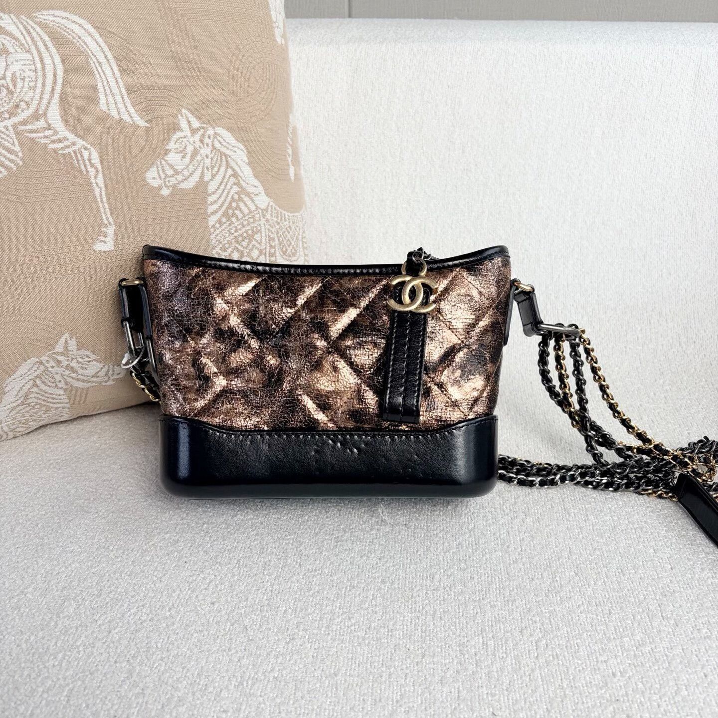 Chanel Pre-loved Bag Very good condition Size ONE SIZE - 2 Thumbnail
