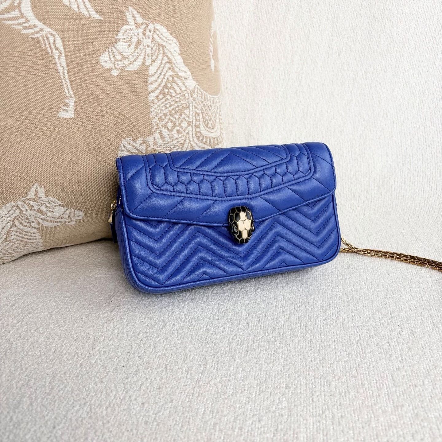 Bvlgari Pre-loved Bag Very good condition Size ONE SIZE - 6 Thumbnail