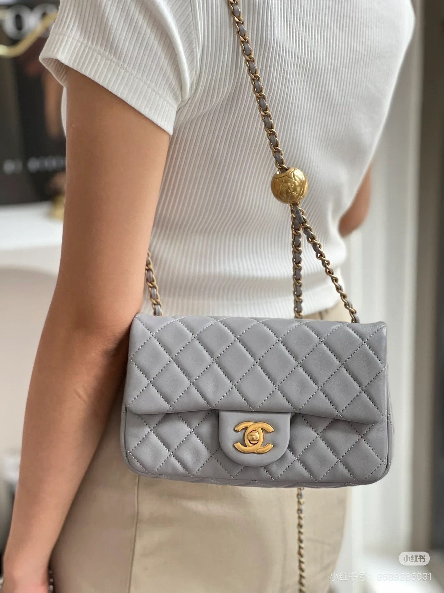 Louis Vuitton Pre-loved Bag Very good condition Size ONE SIZE - 9 Thumbnail