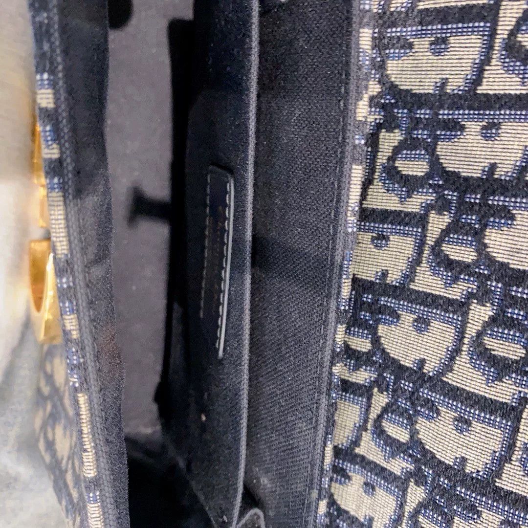 Dior Pre-loved Bag Very good condition Size ONE SIZE - 5 Thumbnail