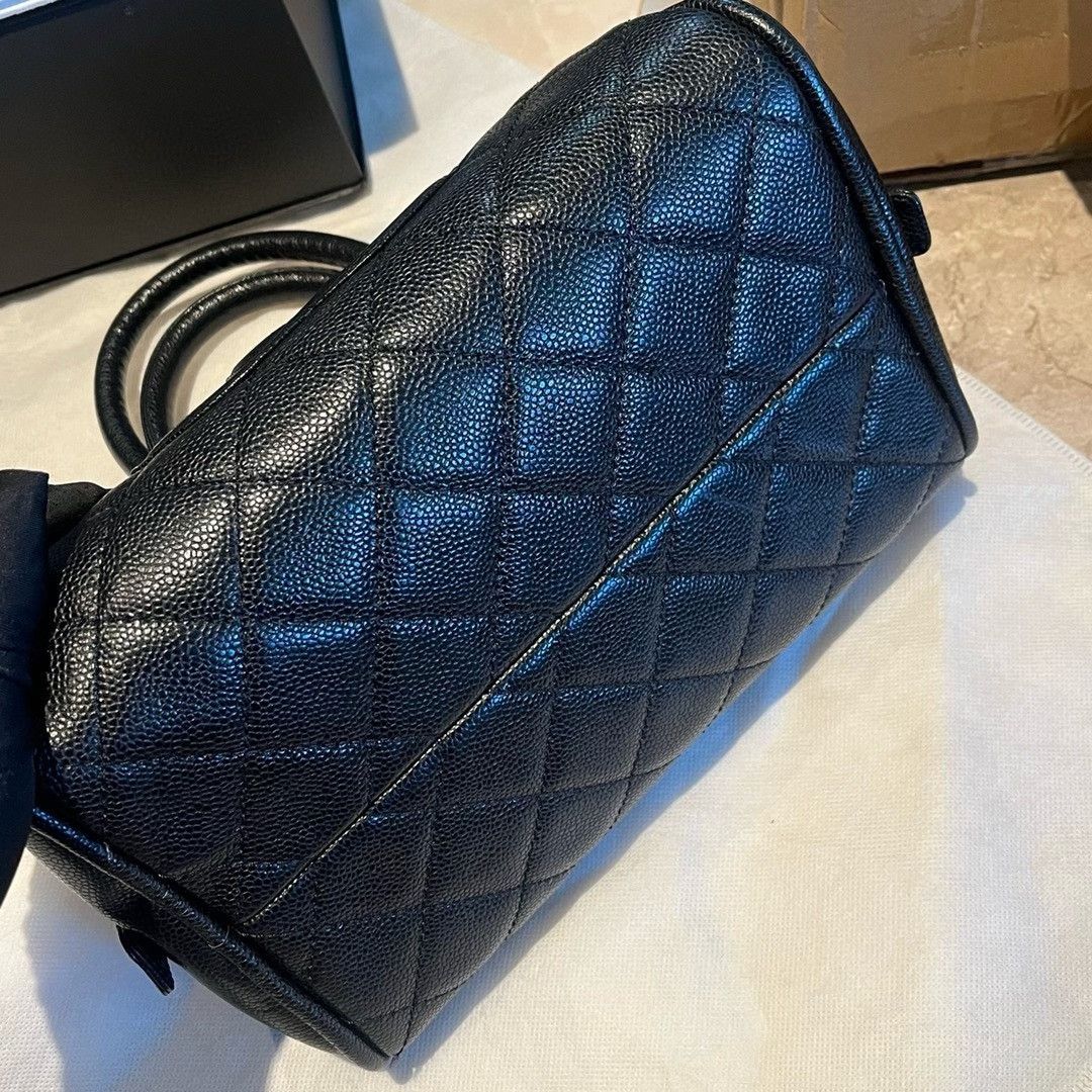 Chanel Pre-loved Bag Very good condition Size ONE SIZE - 6 Thumbnail