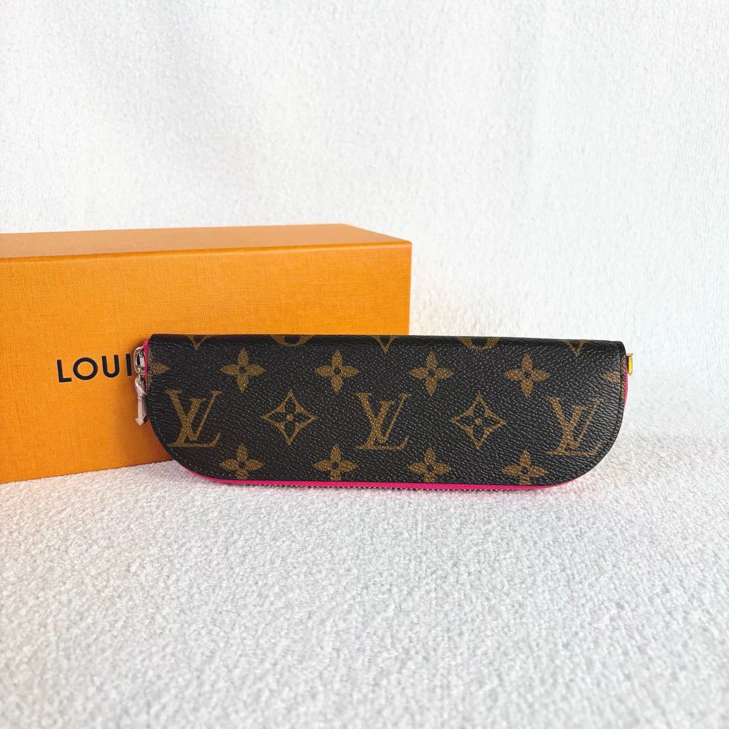 Louis Vuitton Pre-loved Bag Brand new condition Size ONE SIZE - 2 Thumbnail