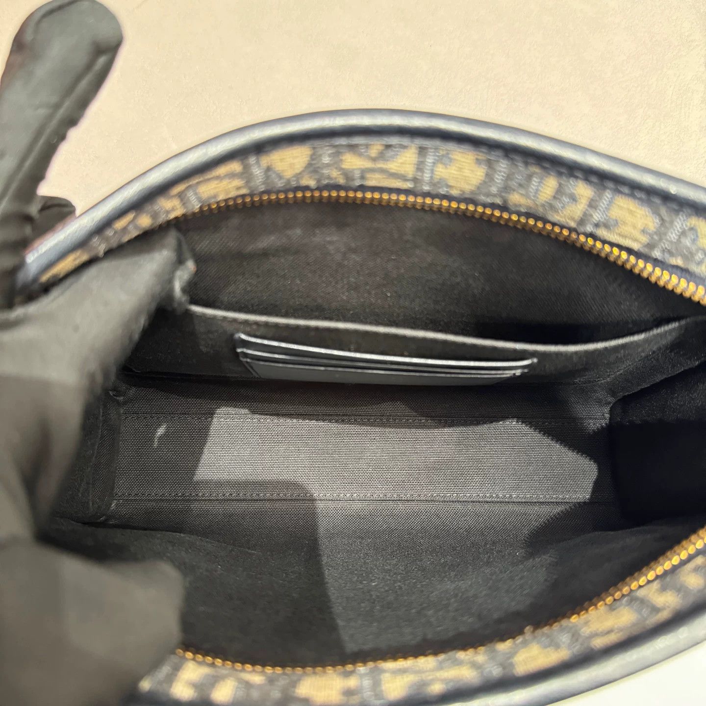 Dior Pre-loved Bag Very good condition Size ONE SIZE - 2 Thumbnail