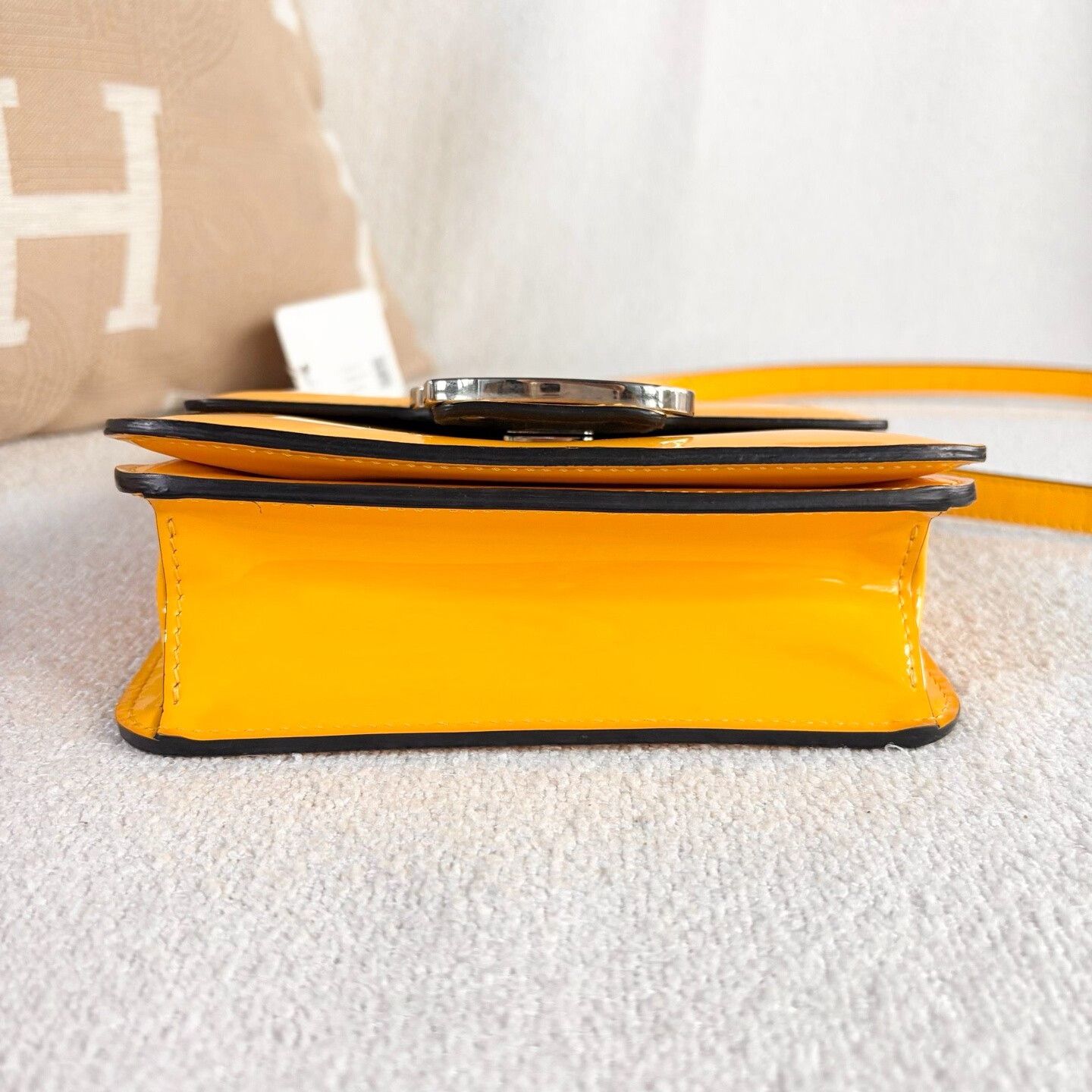 Fendi Pre-loved Bag Very good condition Size ONE SIZE - 5 Thumbnail