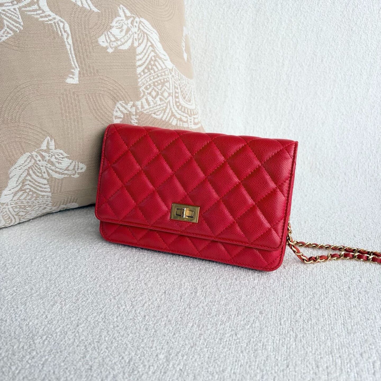 Chanel Pre-loved Bag Very good condition Size ONE SIZE - 4 Thumbnail