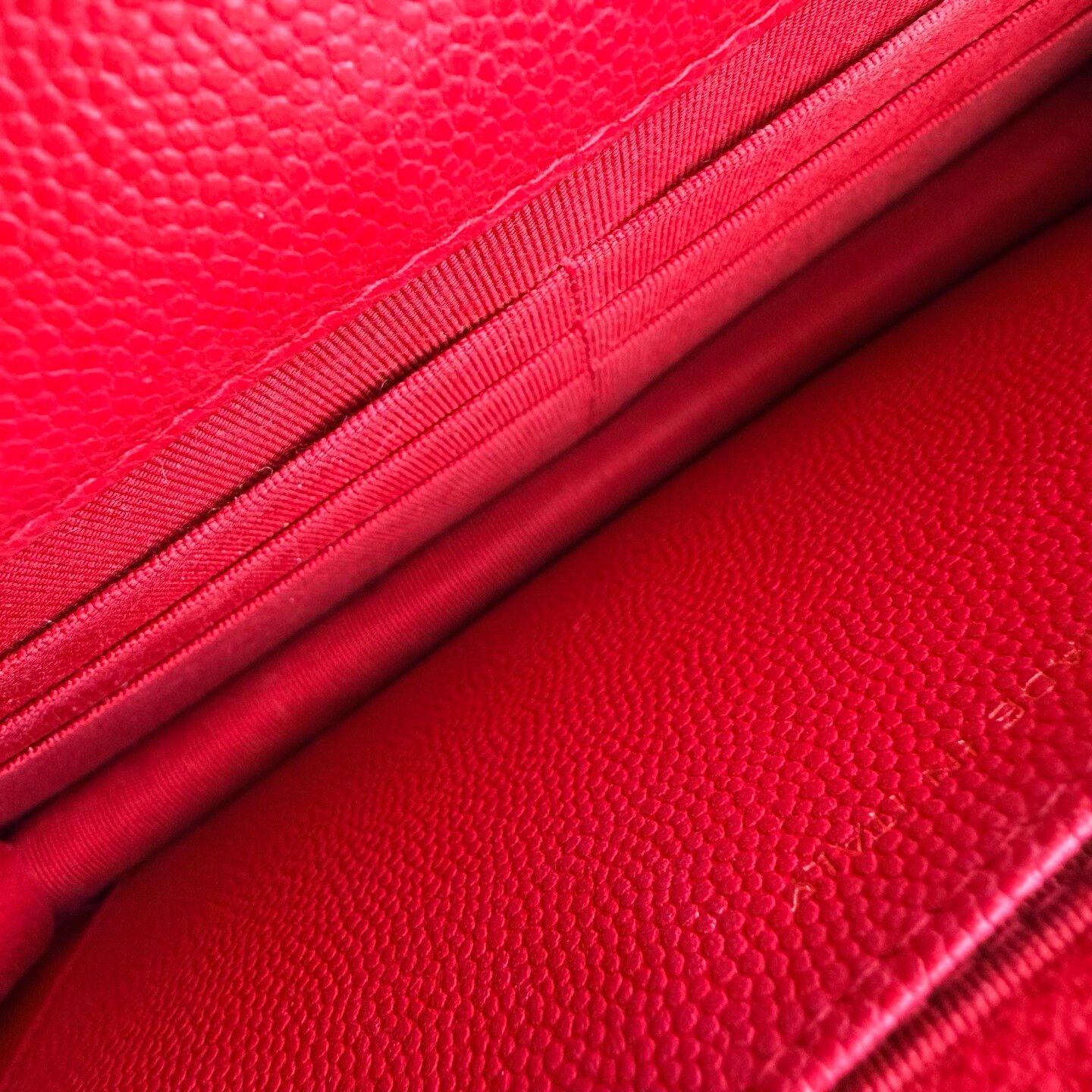 Chanel Pre-loved Bag Very good condition Size ONE SIZE - 9 Thumbnail