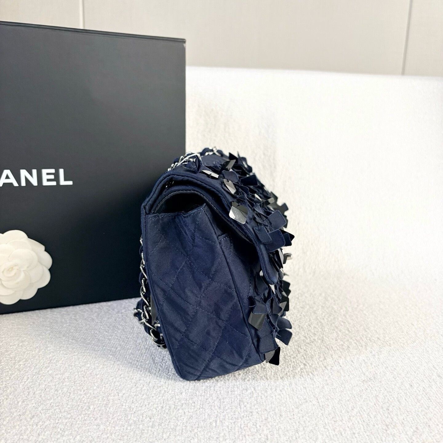 Chanel Pre-loved Bag Very good condition Size ONE SIZE - 7 Thumbnail