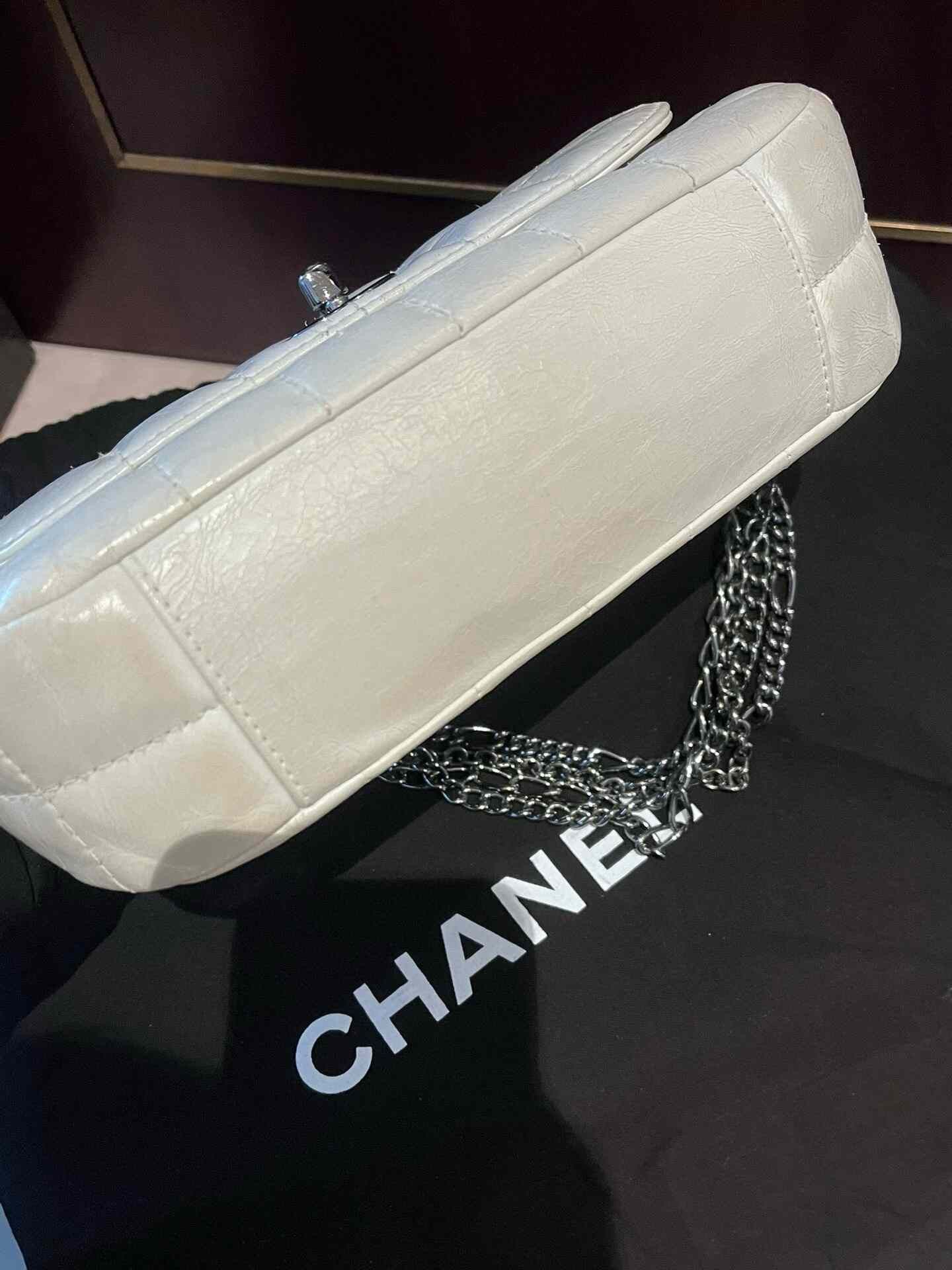 Chanel Pre-loved Bag Very good condition Size ONE SIZE - 9 Thumbnail