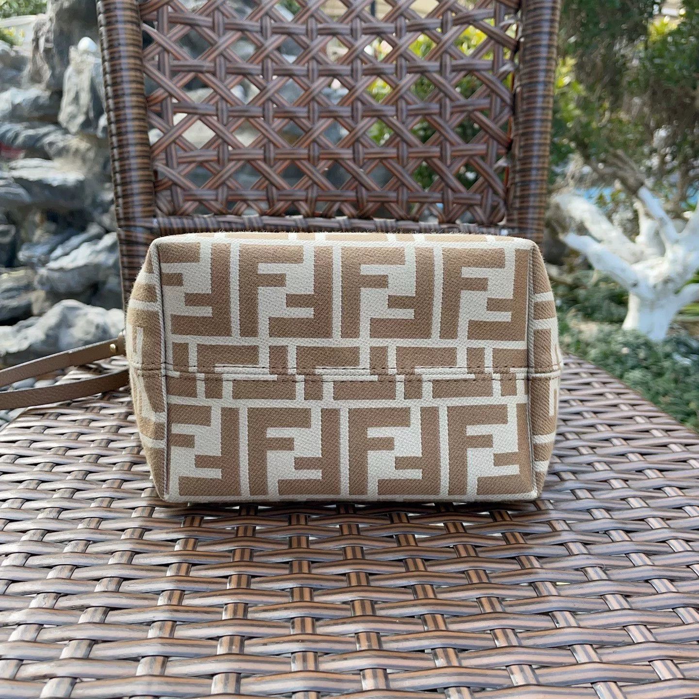 Fendi Pre-loved Bag Very good condition Size ONE SIZE - 4 Thumbnail