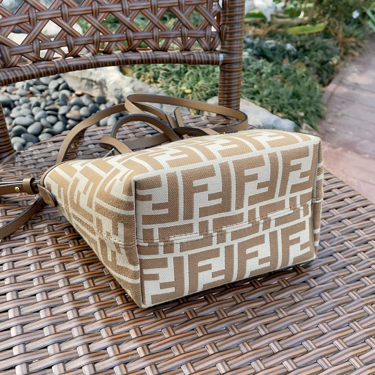 Fendi Pre-loved Bag Very good condition Size ONE SIZE - 5 Thumbnail