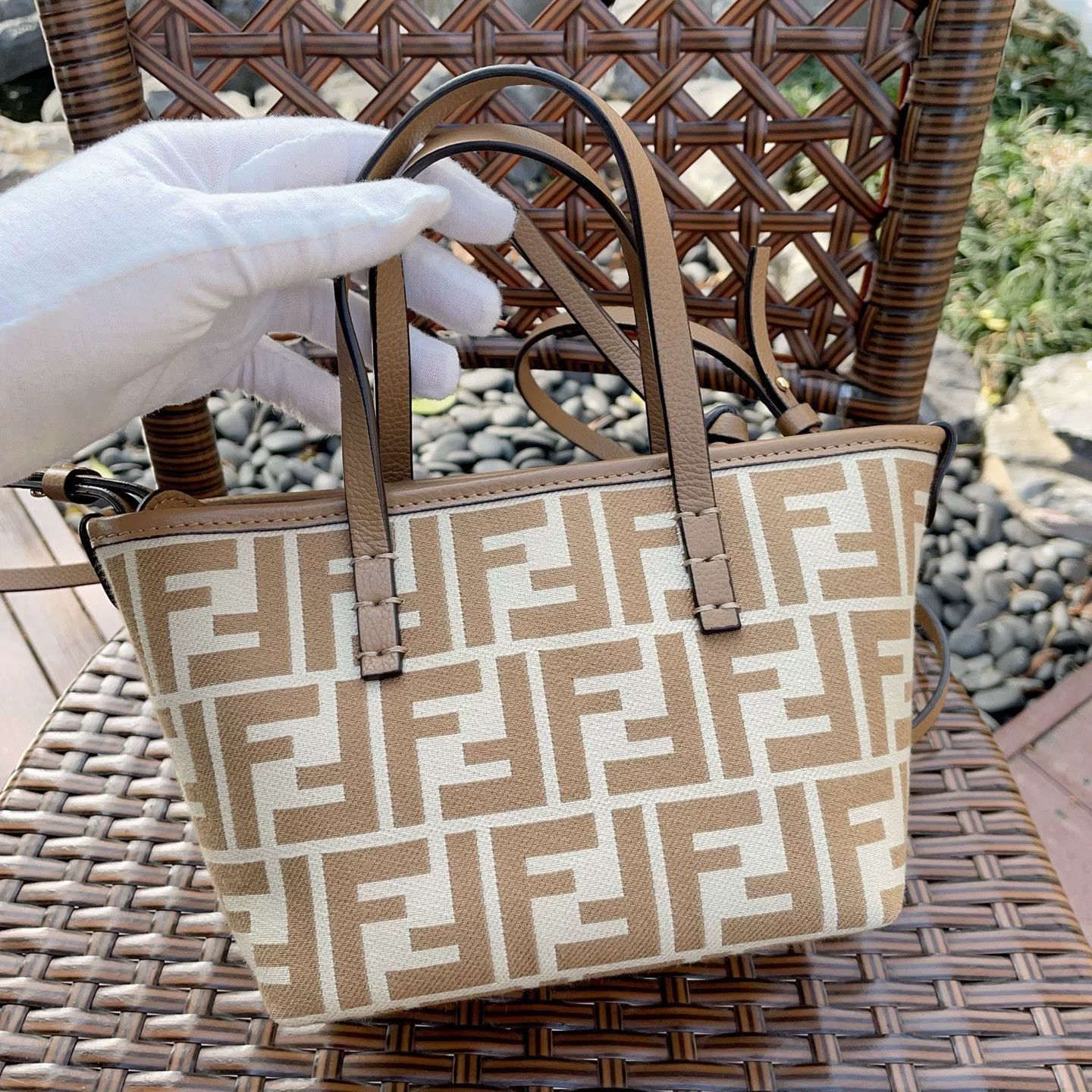 Fendi Pre-loved Bag Very good condition Size ONE SIZE - 7 Thumbnail