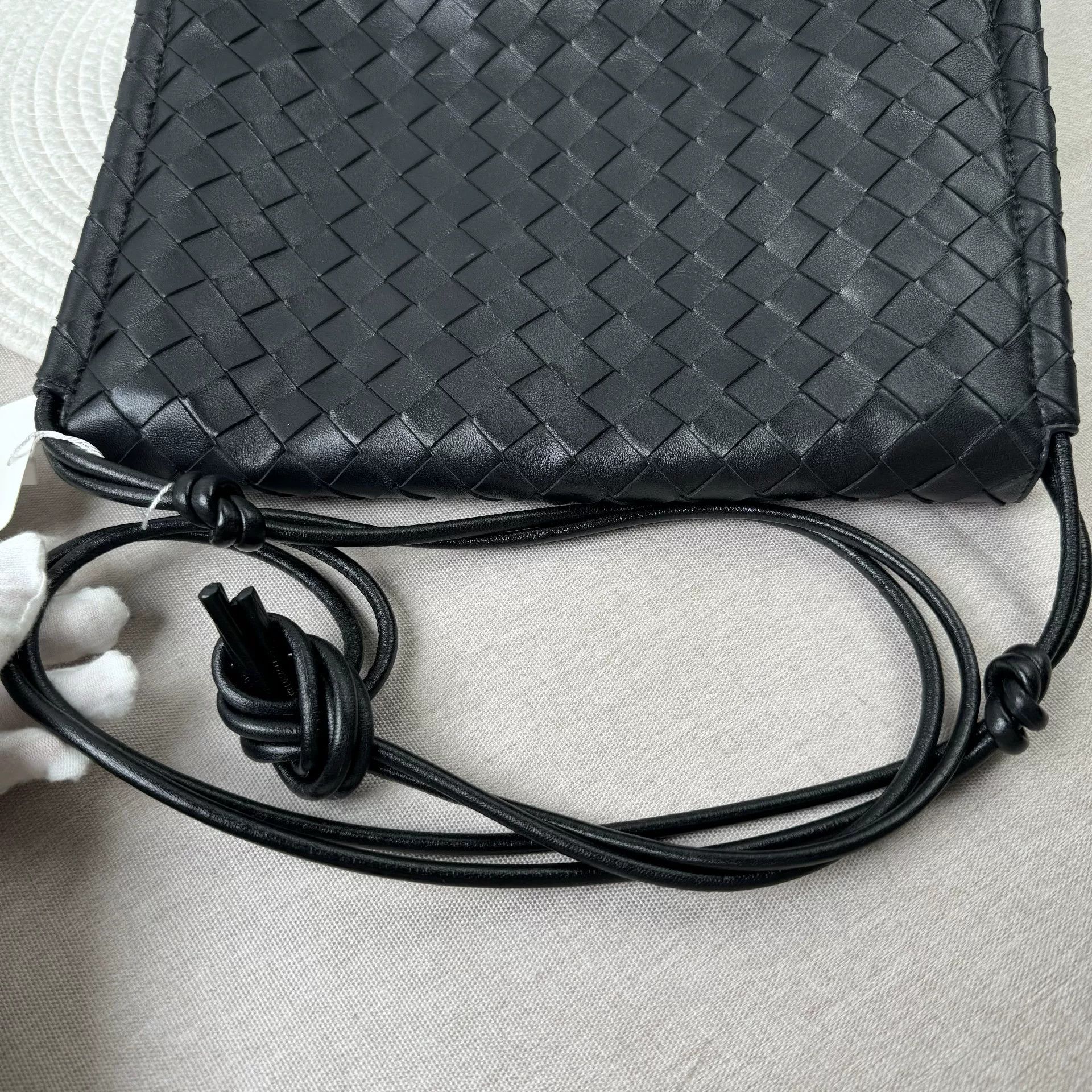 Bottega Veneta Pre-loved Bag Very good condition Size ONE SIZE - 3 Thumbnail
