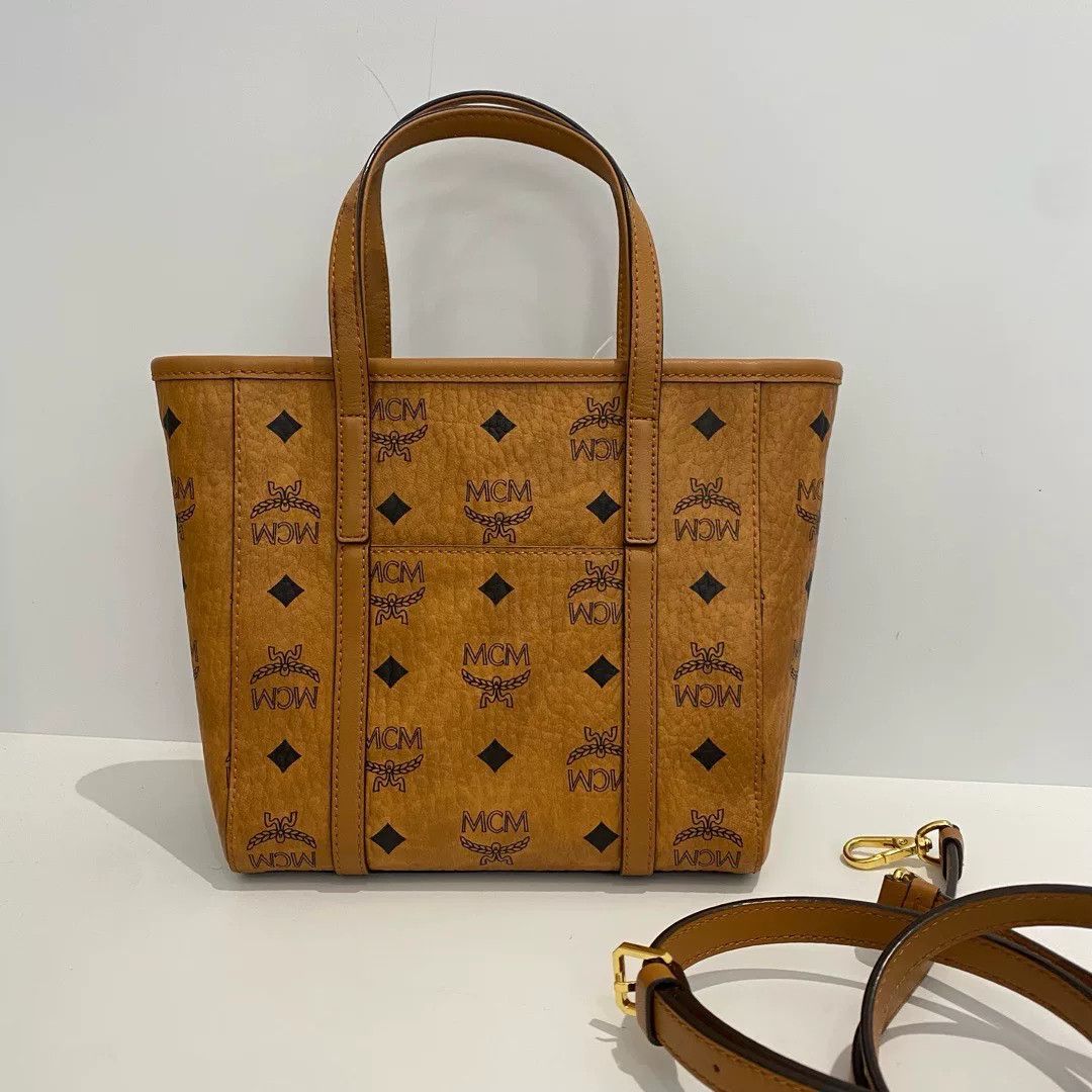 MCM Pre-loved Bag Very good condition Size ONE SIZE - 6 Thumbnail