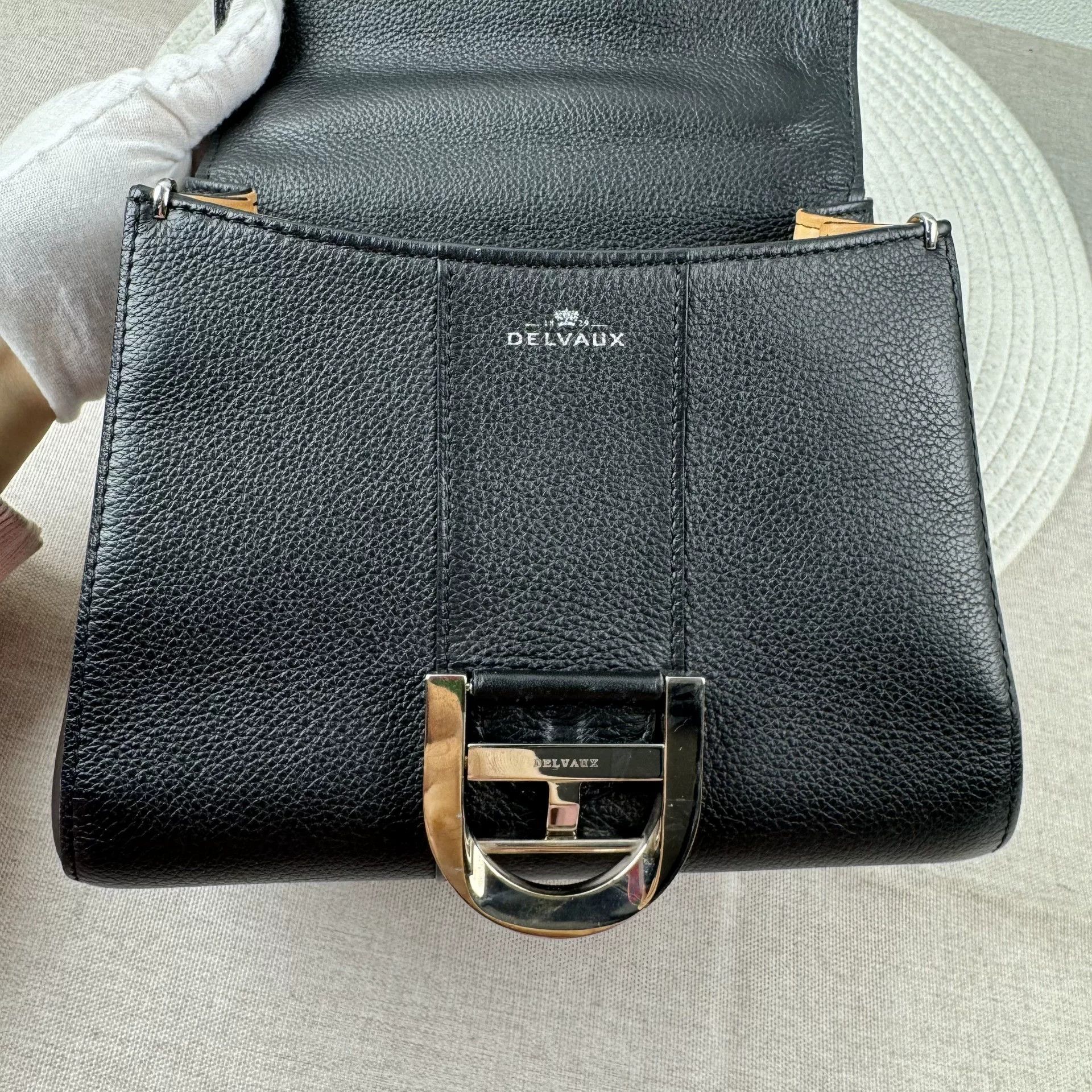 Louis Vuitton Pre-loved Bag Very good condition Size ONE SIZE - 5 Thumbnail