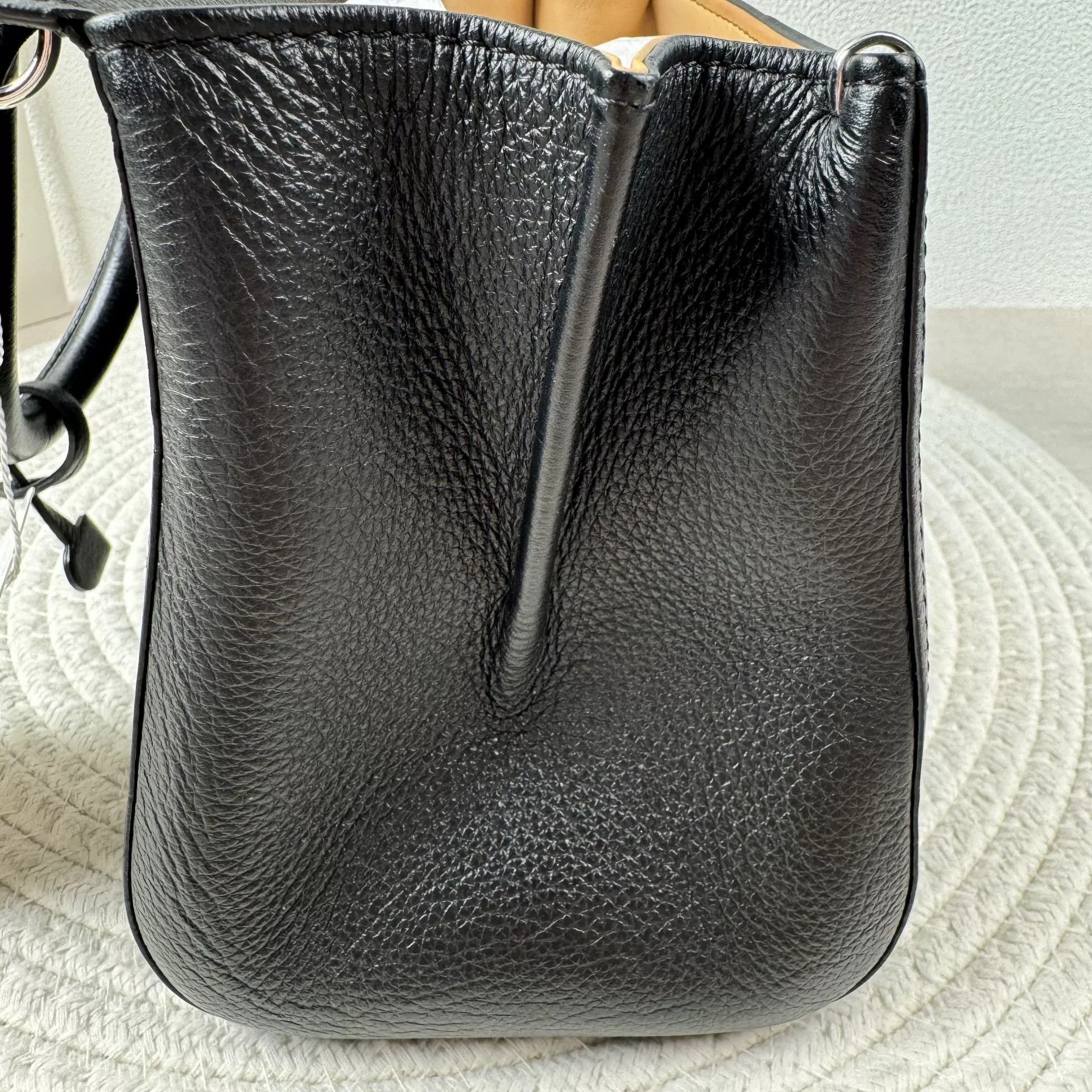 Louis Vuitton Pre-loved Bag Very good condition Size ONE SIZE - 7 Thumbnail