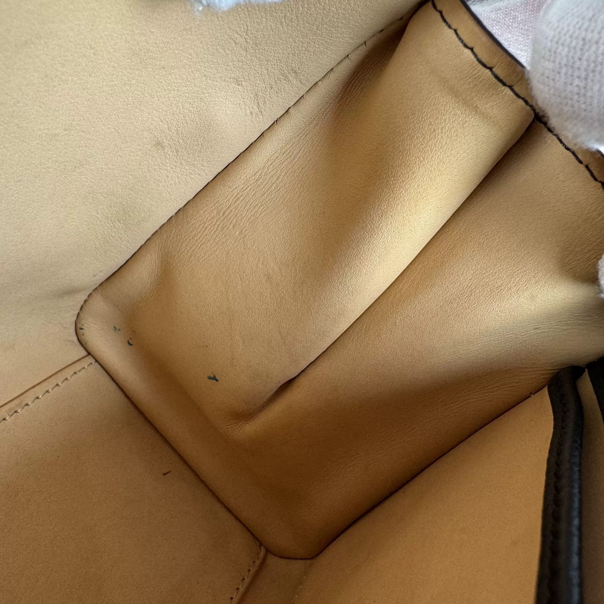 Louis Vuitton Pre-loved Bag Very good condition Size ONE SIZE - 3 Thumbnail