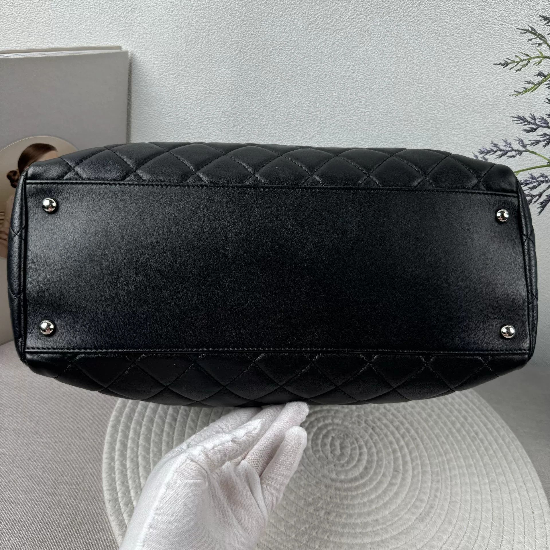 Chanel Pre-loved Bag Very good condition Size ONE SIZE - 4 Thumbnail