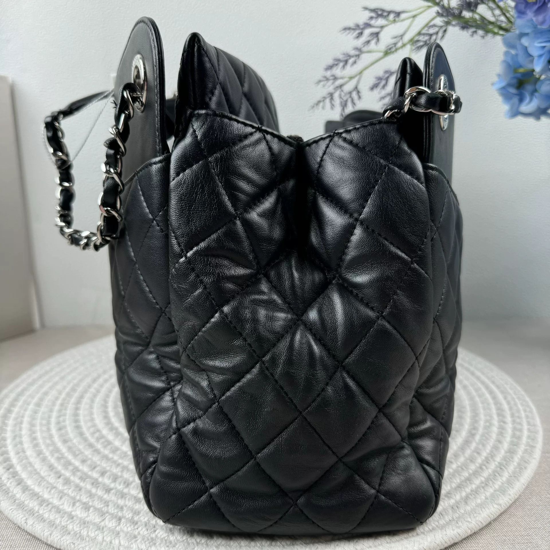 Chanel Pre-loved Bag Very good condition Size ONE SIZE - 8 Thumbnail