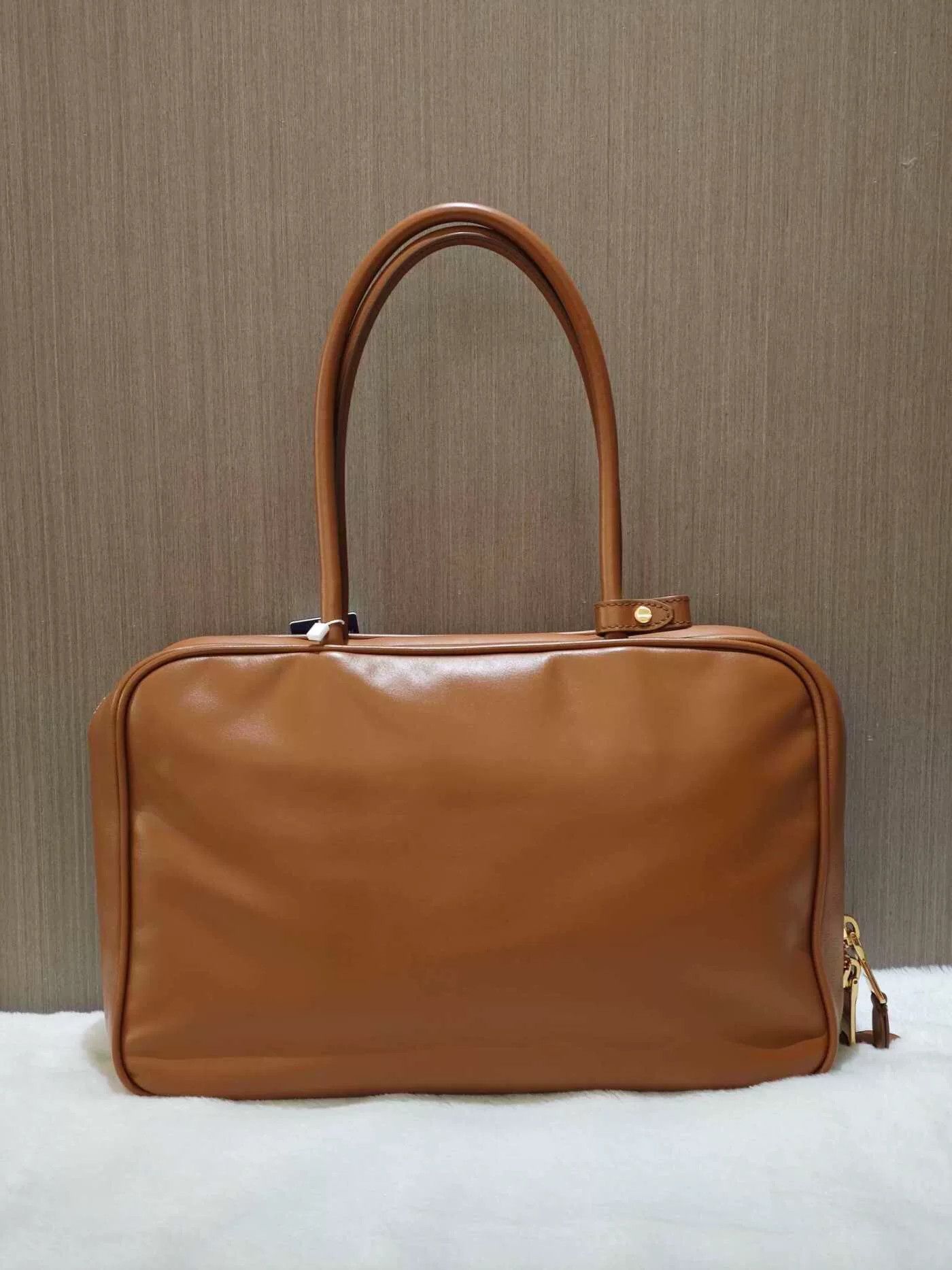 Miu Miu Pre-loved Bag Very good condition Size ONE SIZE - 2 Thumbnail