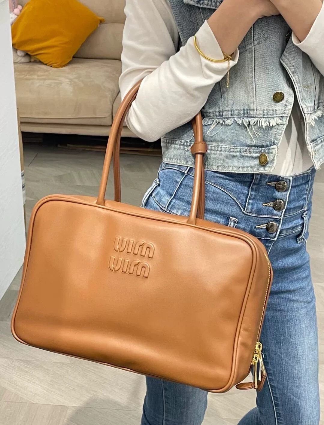 Miu Miu Pre-loved Bag Very good condition Size ONE SIZE - 3 Thumbnail