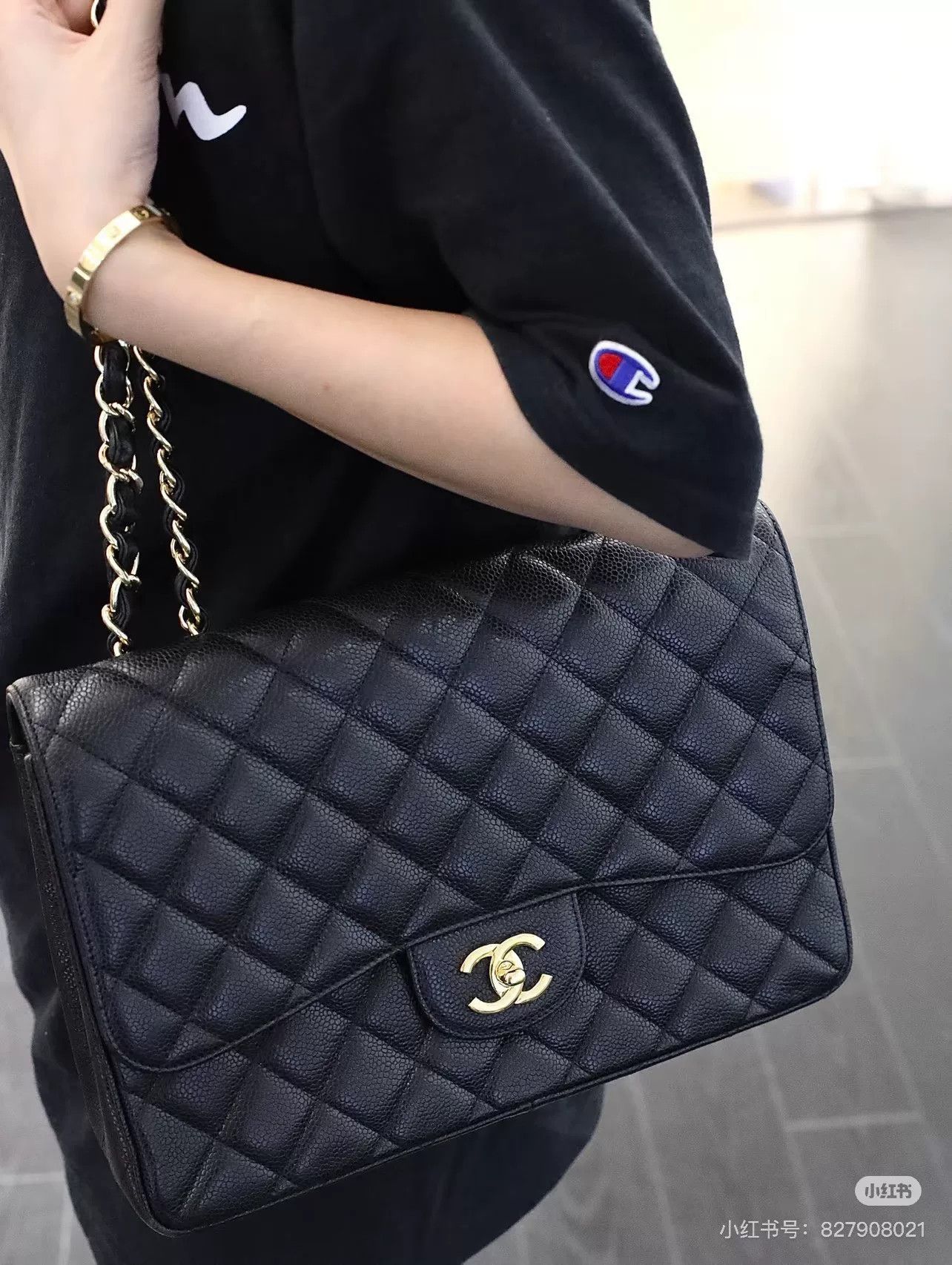 Chanel Pre-loved Bag Very good condition Size ONE SIZE - 9 Thumbnail