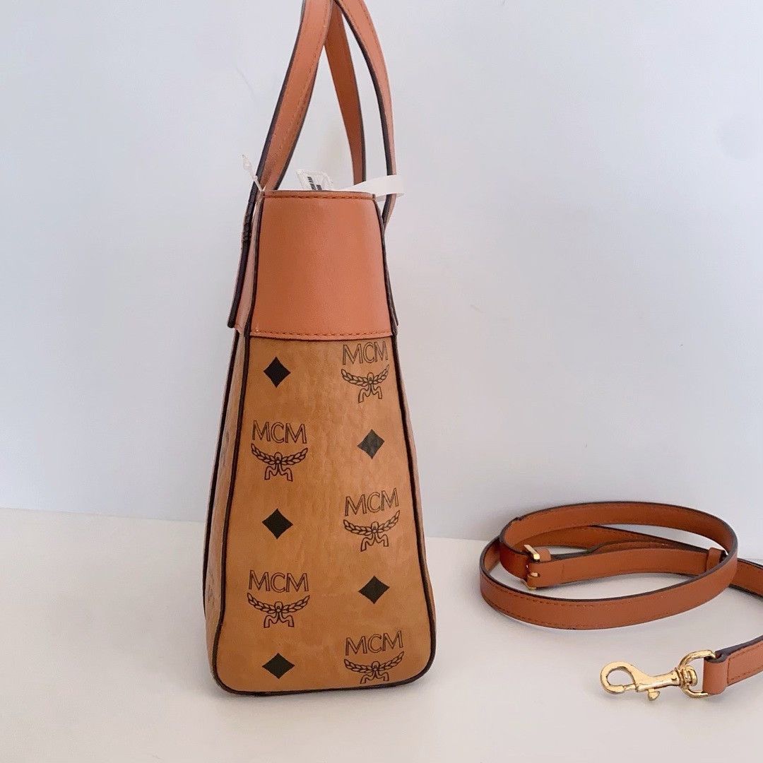 MCM Pre-loved Bag Very good condition Size ONE SIZE - 2 Thumbnail