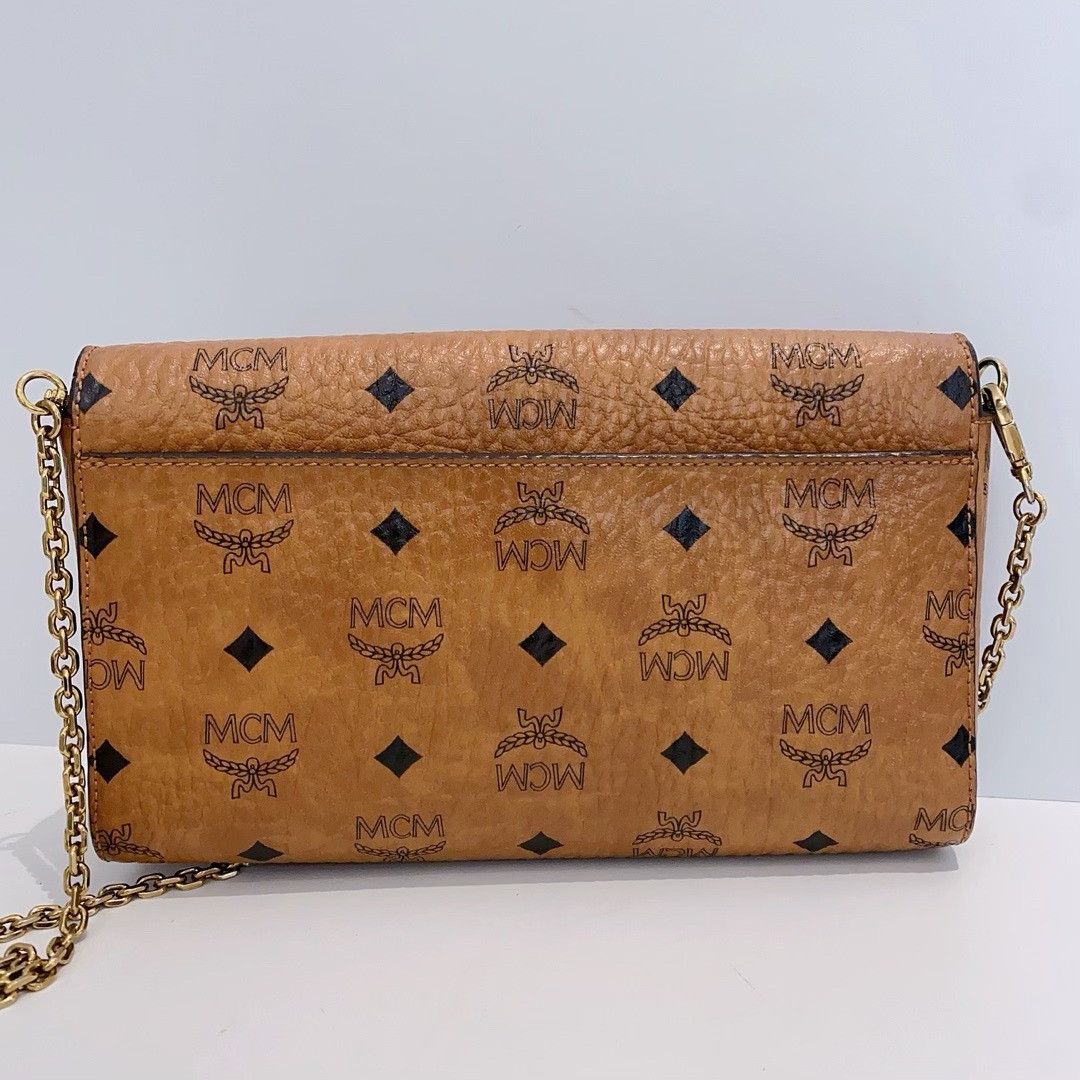 MCM Pre-loved Bag Very good condition Size ONE SIZE - 3 Thumbnail