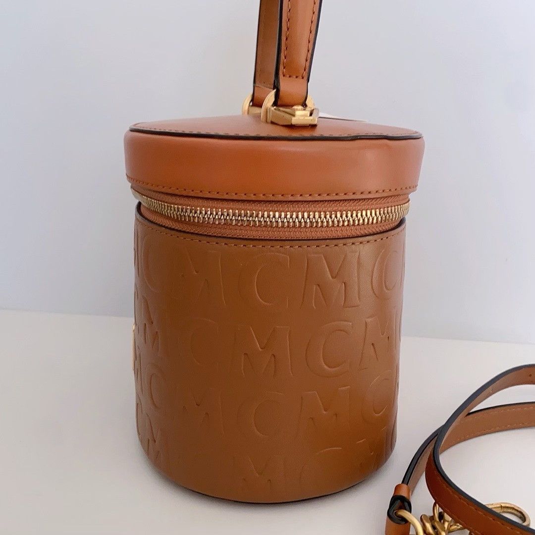 MCM Pre-loved Bag Very good condition Size ONE SIZE - 4 Thumbnail