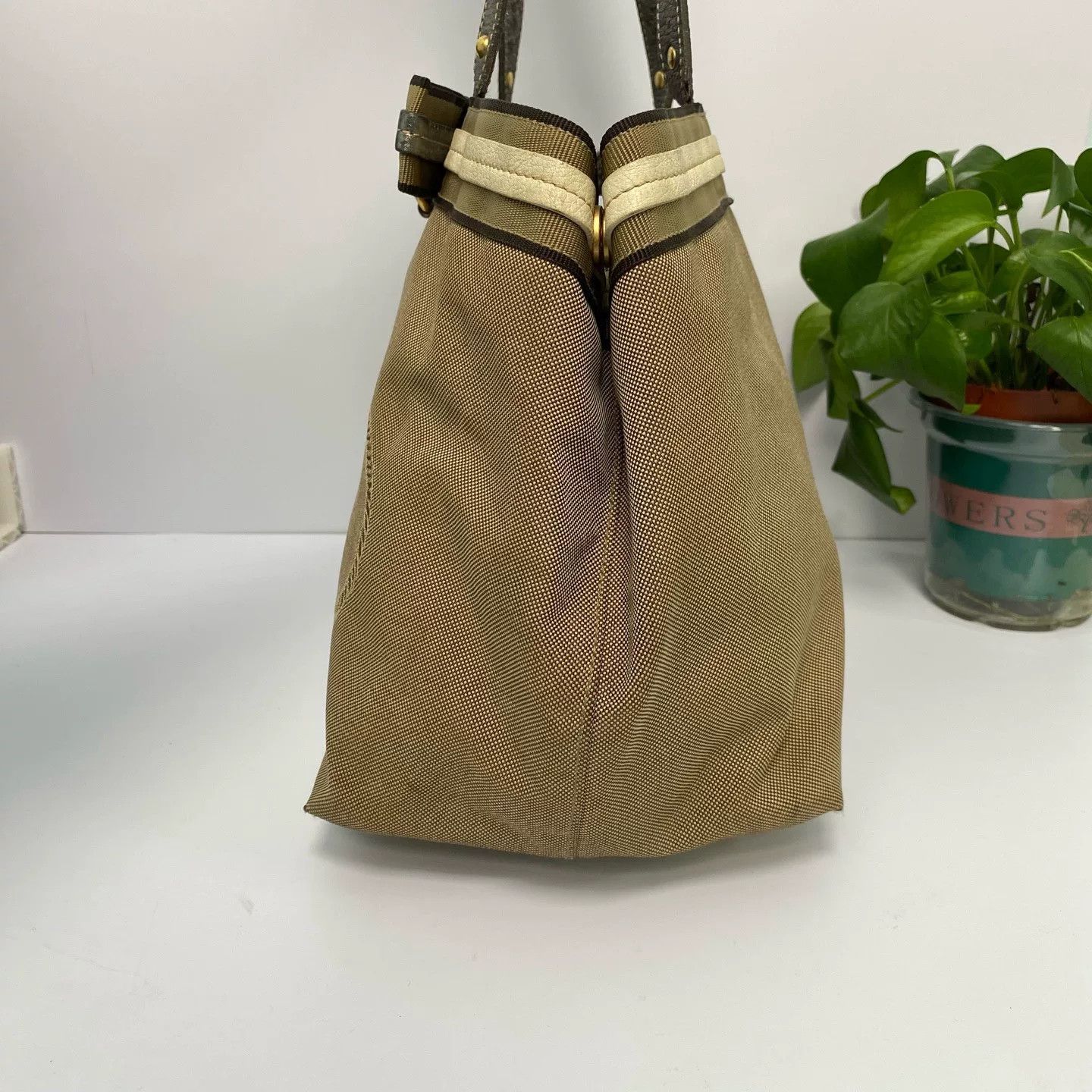 Prada Pre-loved Bag Very good condition Size ONE SIZE - 3 Thumbnail