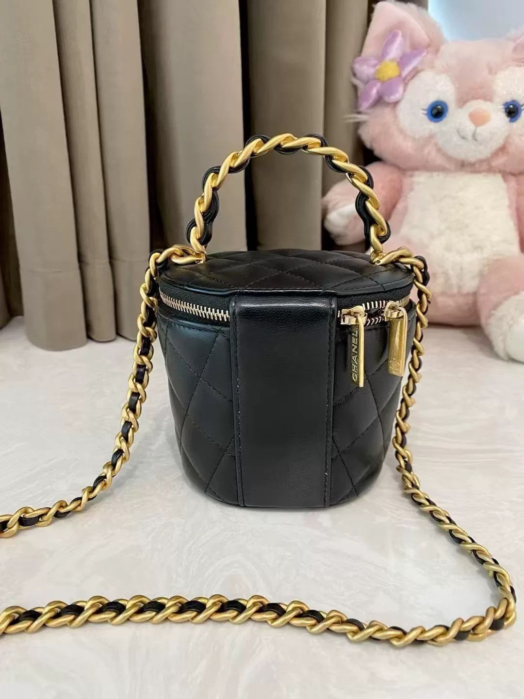 Chanel Pre-loved Bag Very good condition Size ONE SIZE - 2 Thumbnail