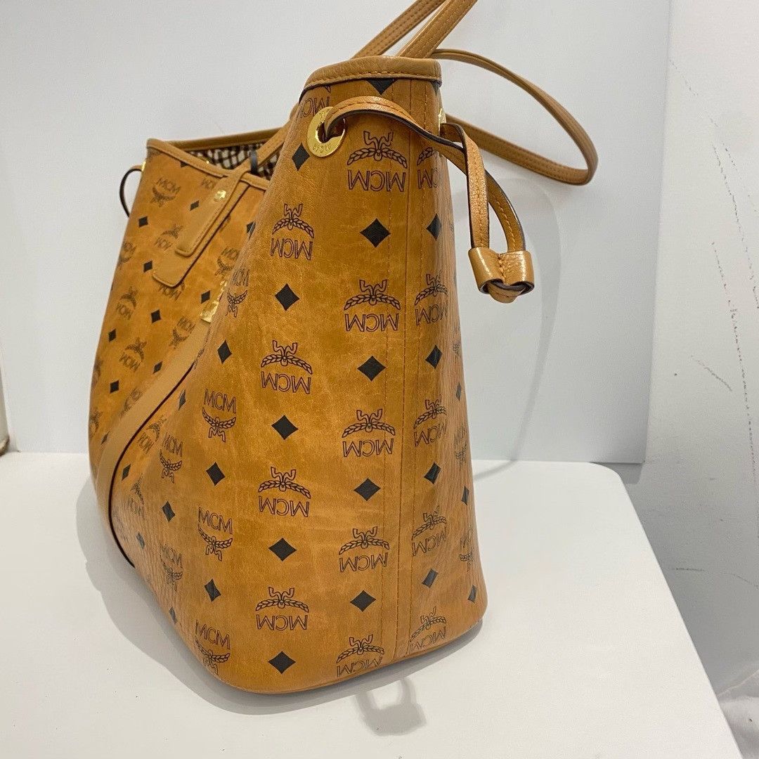 MCM Pre-loved Bag Very good condition Size ONE SIZE - 2 Thumbnail