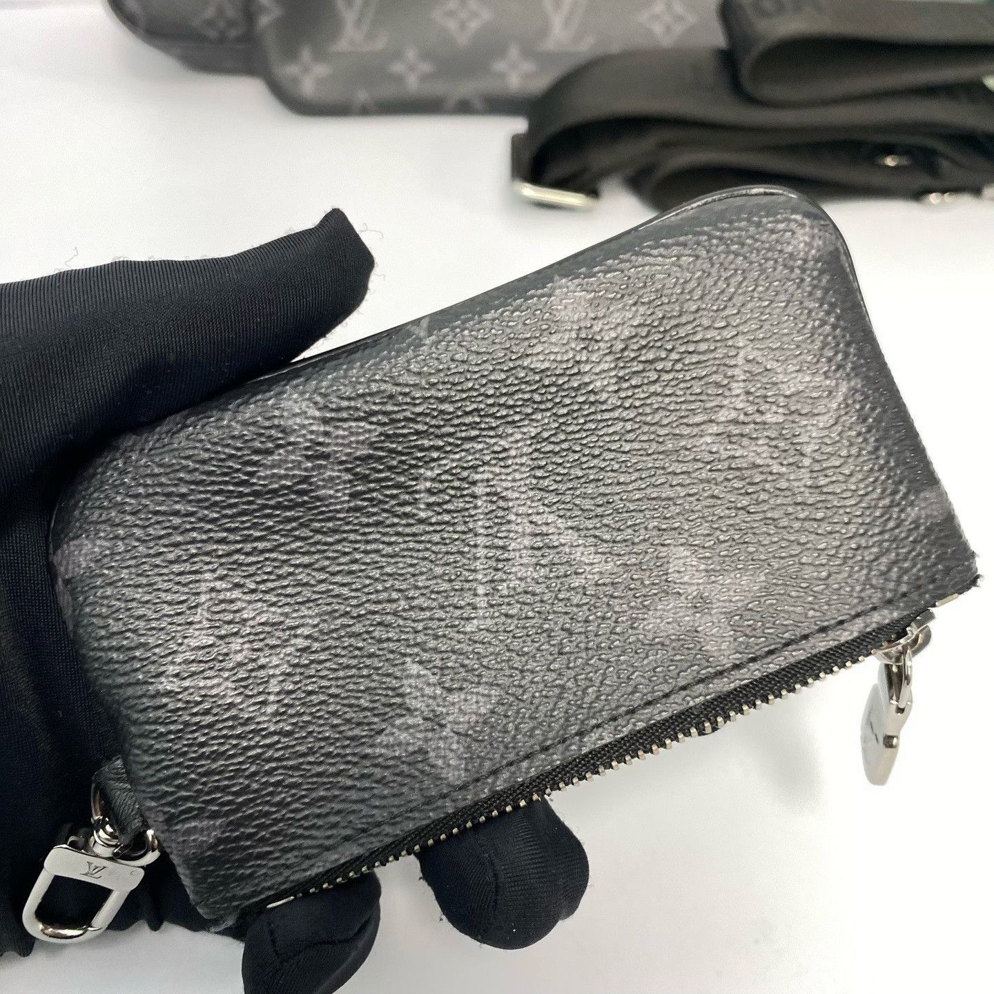 Louis Vuitton Pre-loved Bag Very good condition Size ONE SIZE - 8 Thumbnail