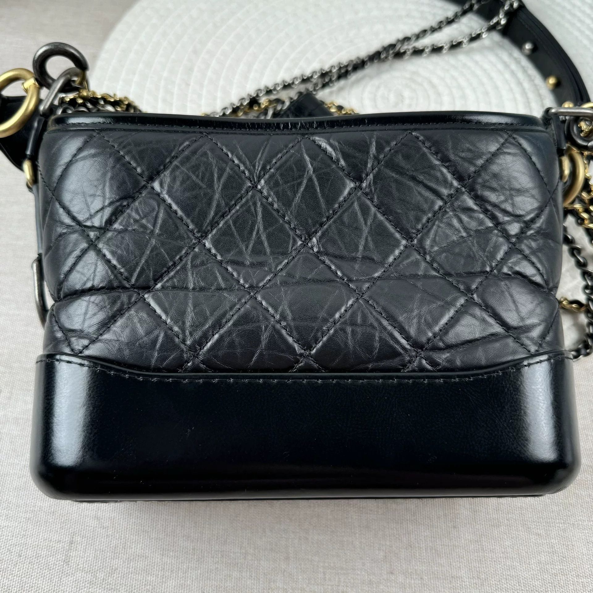 Chanel Pre-loved Bag Very good condition Size ONE SIZE - 2 Thumbnail