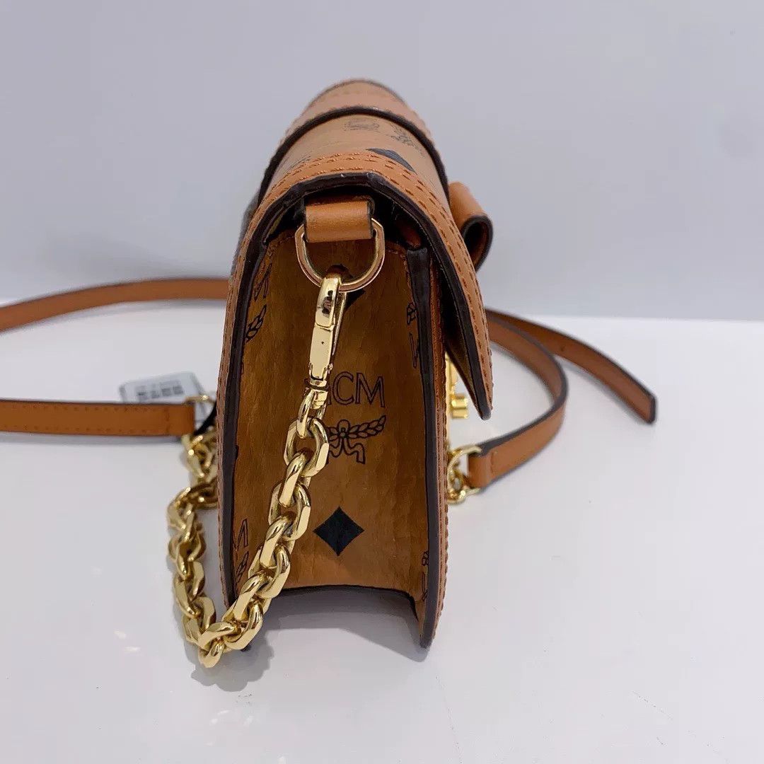 MCM Pre-loved Bag Very good condition Size ONE SIZE - 2 Thumbnail