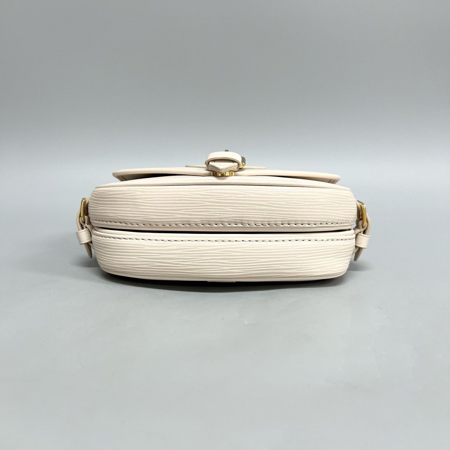 Louis Vuitton Pre-loved Bag Very good condition Size ONE SIZE - 3 Thumbnail