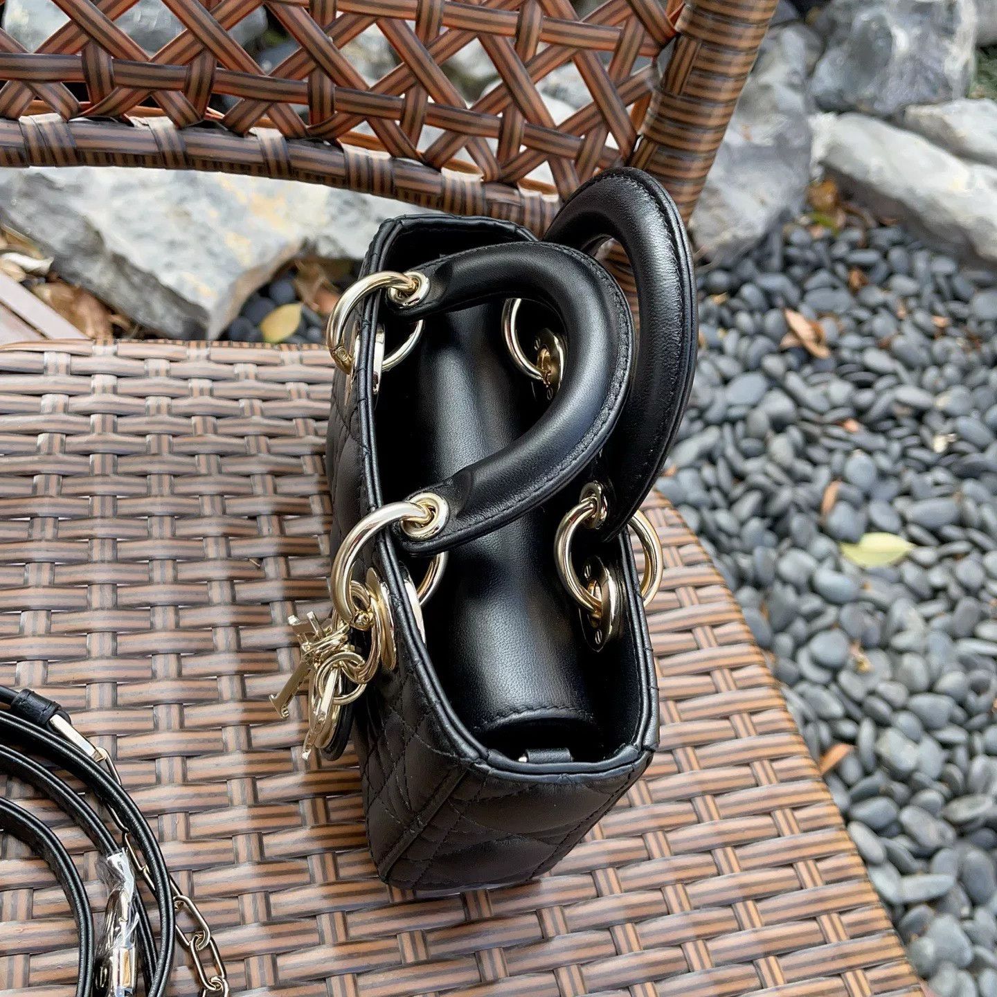 Dior Pre-loved Bag Very good condition Size ONE SIZE - 4 Thumbnail