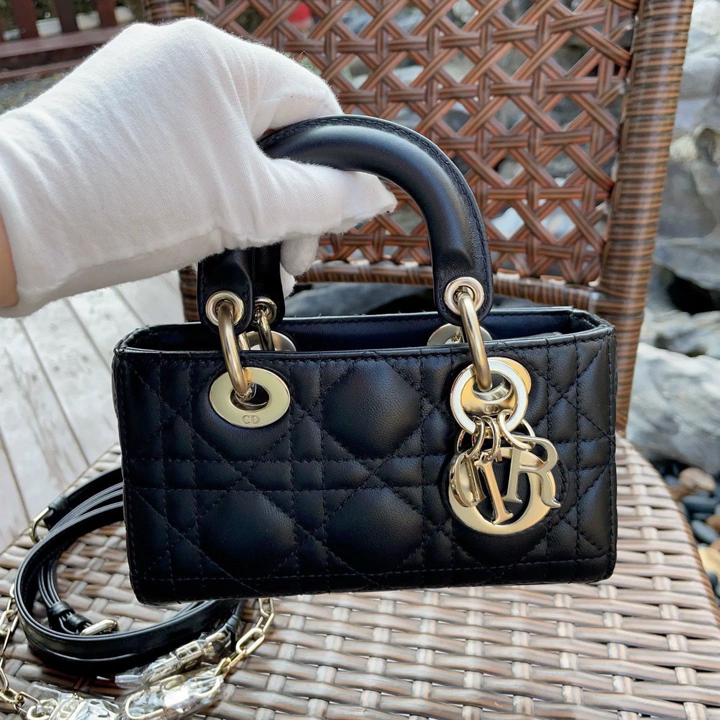 Dior Pre-loved Bag Very good condition Size ONE SIZE - 9 Thumbnail