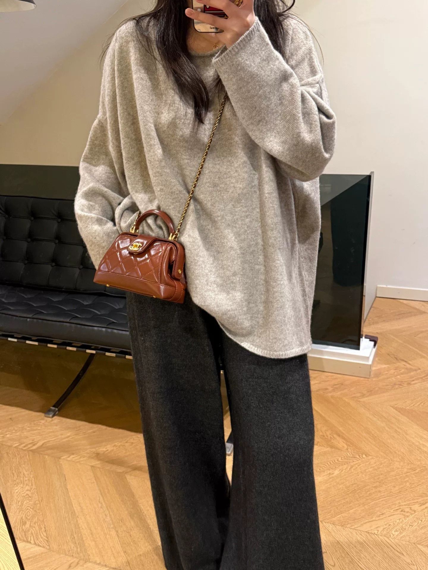 Chanel Pre-loved Bag Very good condition Size ONE SIZE - 7 Thumbnail