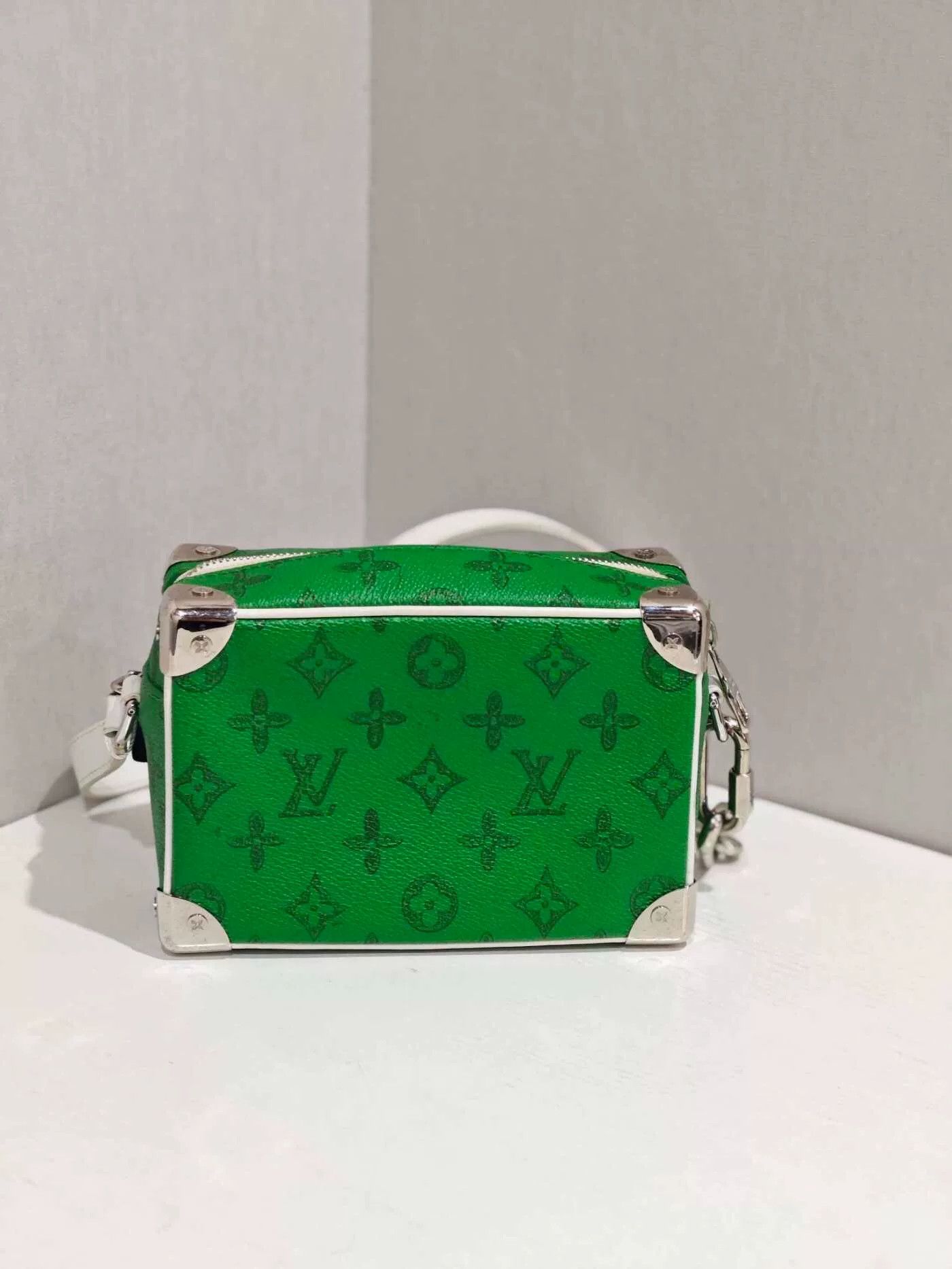 Louis Vuitton Pre-loved Bag Very good condition Size ONE SIZE - 2 Thumbnail