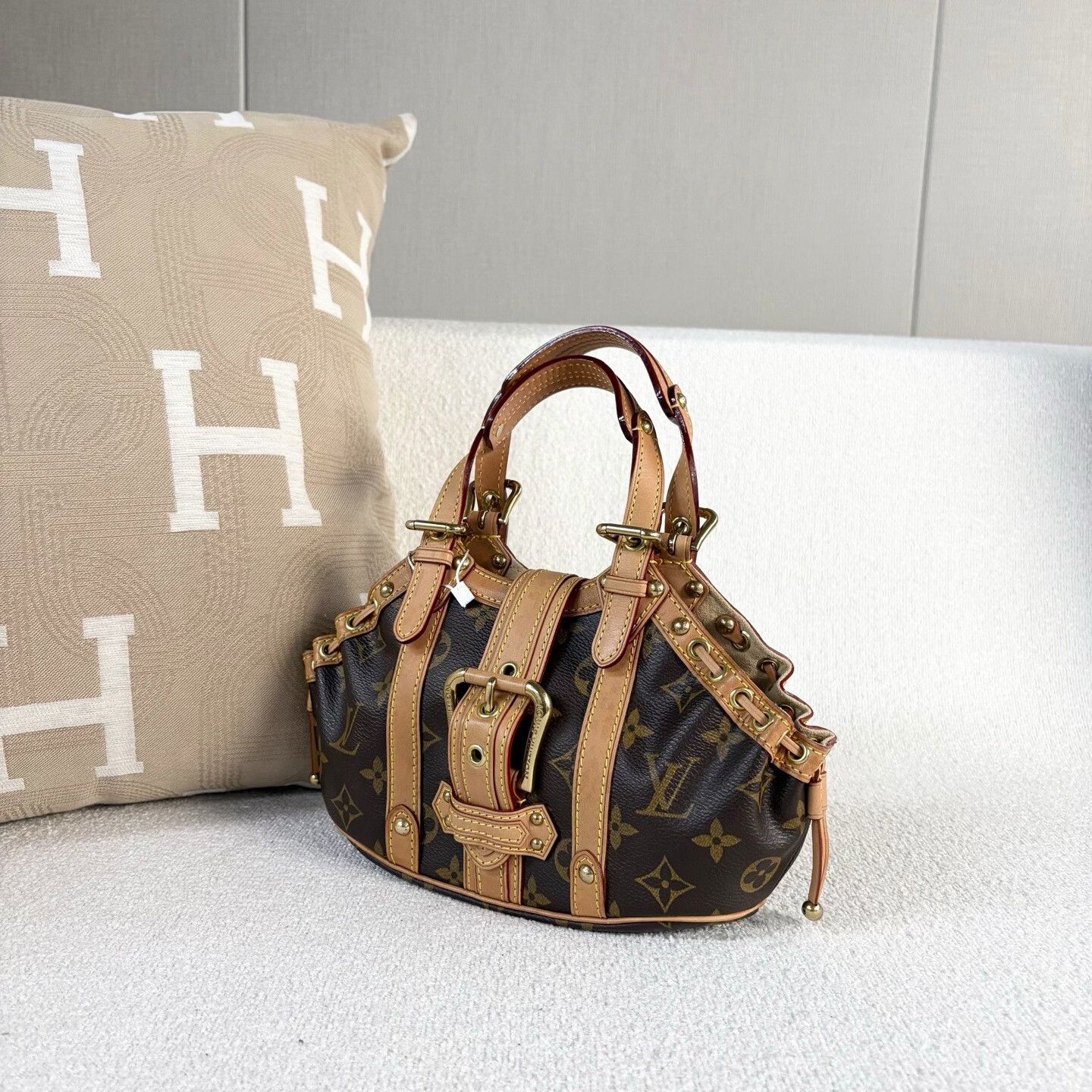 Louis Vuitton Pre-loved Bag Very good condition Size ONE SIZE - 6 Thumbnail