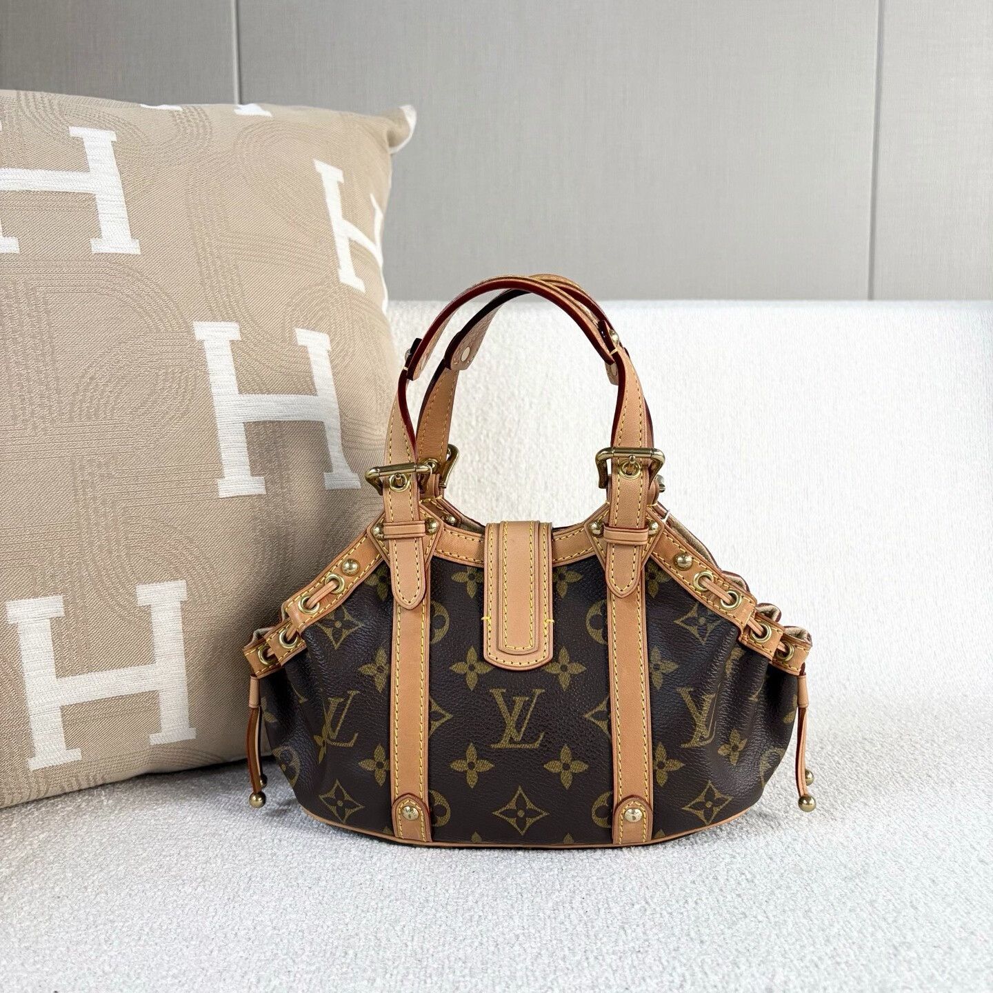 Louis Vuitton Pre-loved Bag Very good condition Size ONE SIZE - 2 Thumbnail