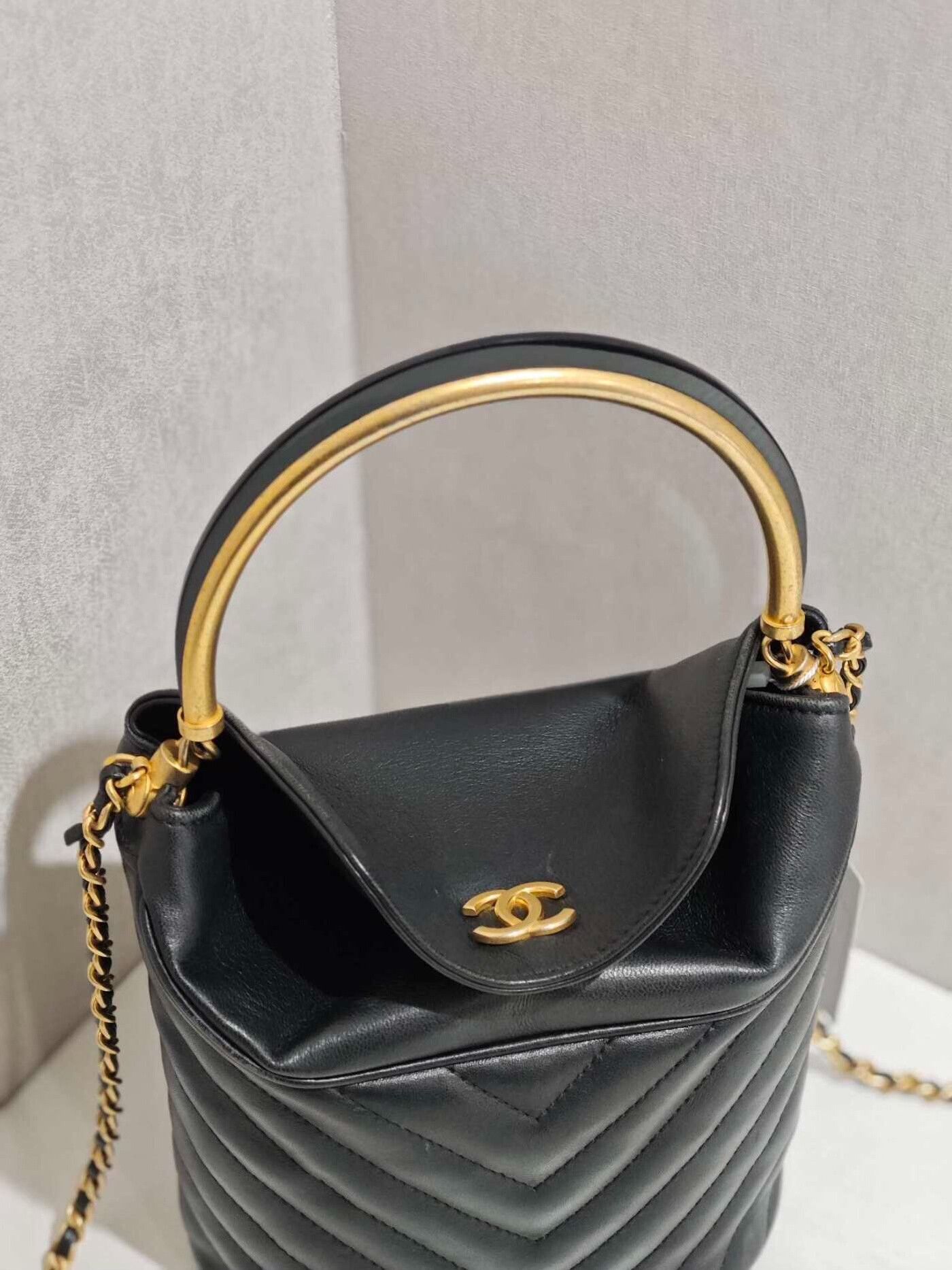 Chanel Pre-loved Bag Very good condition Size ONE SIZE - 3 Thumbnail