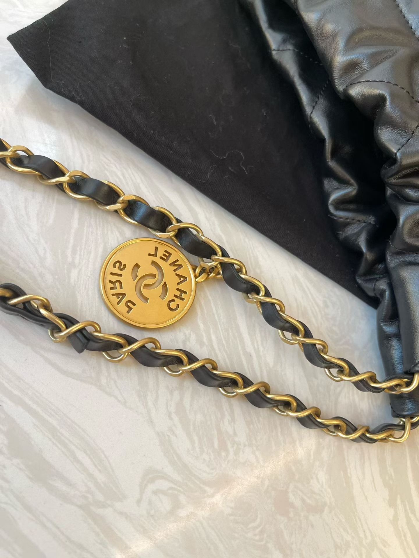 Chanel Pre-loved Bag Very good condition Size ONE SIZE - 8 Thumbnail