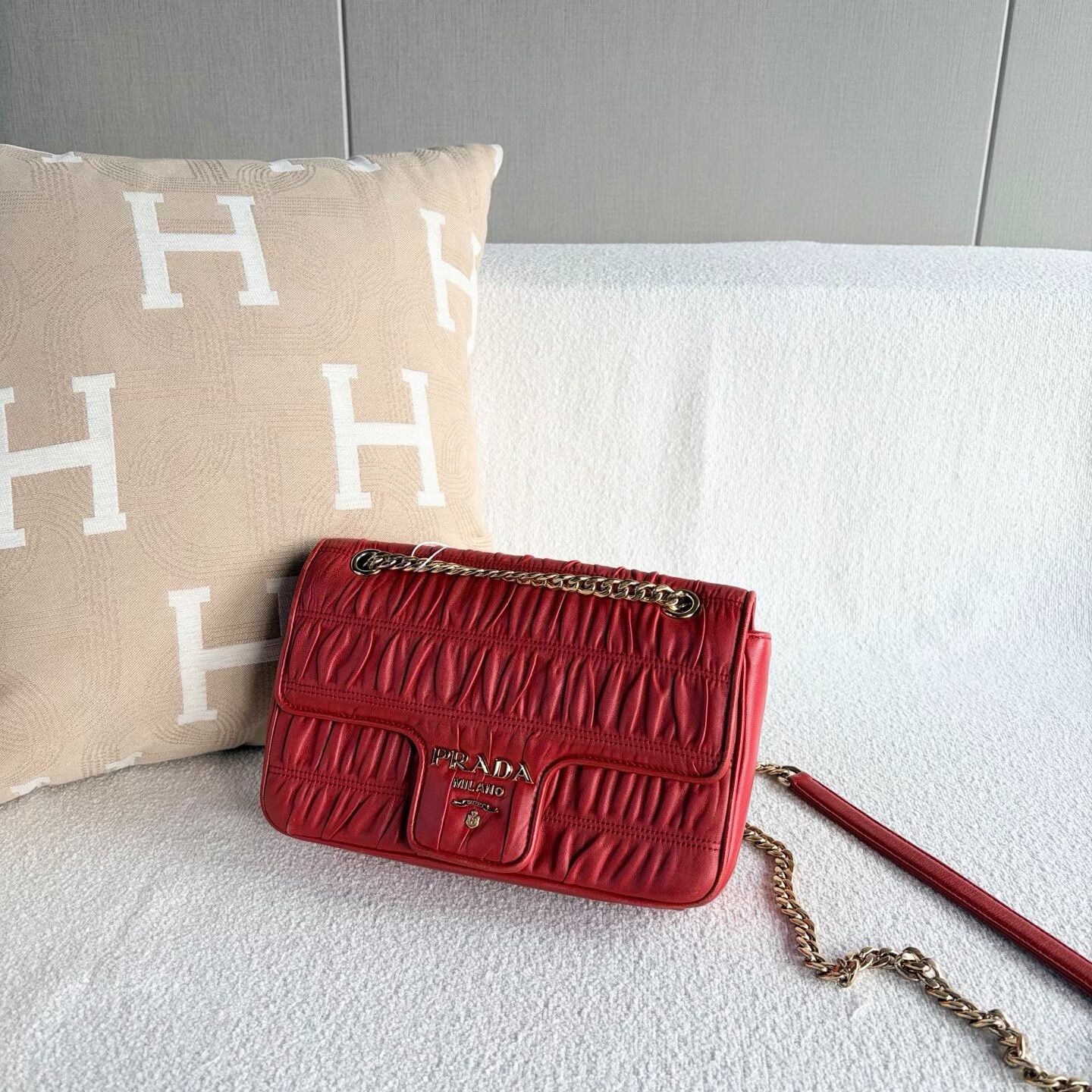 Prada Pre-loved Bag Very good condition Size ONE SIZE - 4 Thumbnail