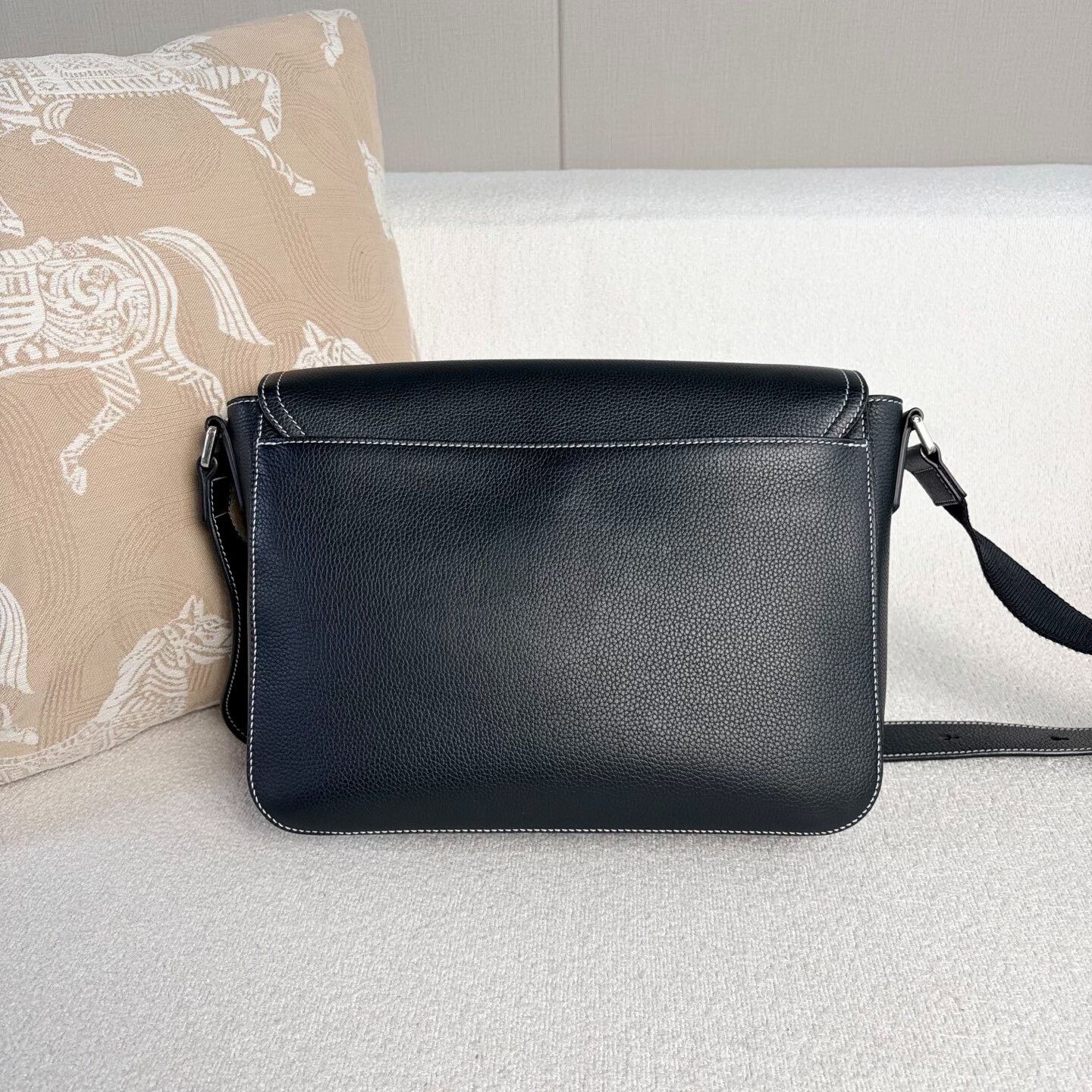 Dior Pre-loved Bag Very good condition Size ONE SIZE - 3 Thumbnail