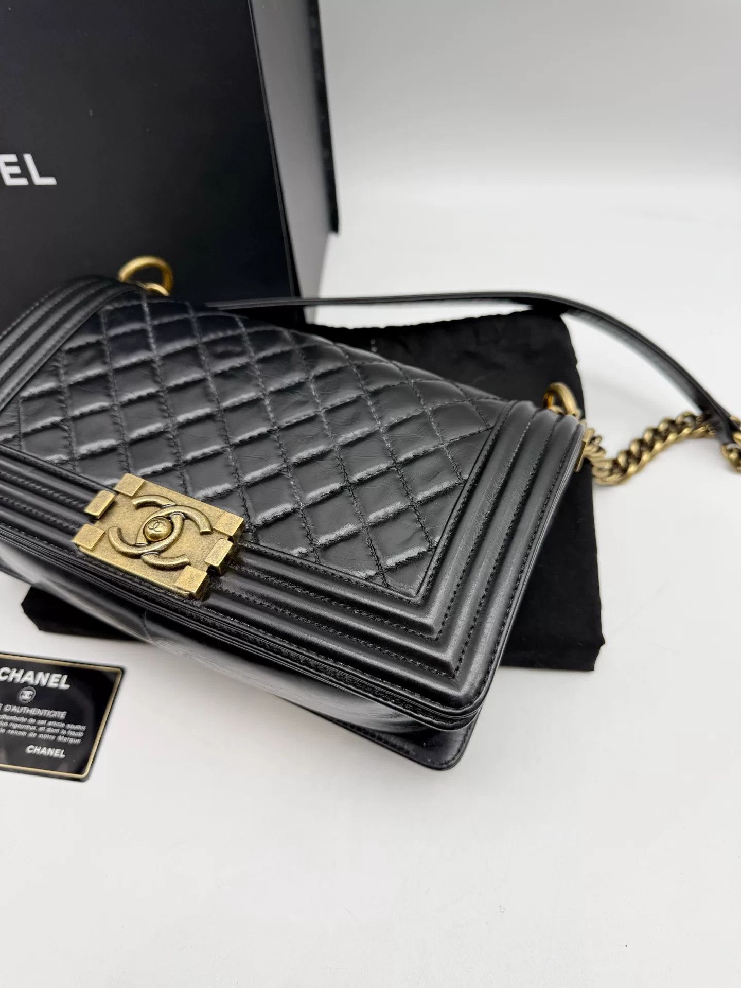 Chanel Pre-loved Bag Very good condition Size ONE SIZE - 5 Thumbnail